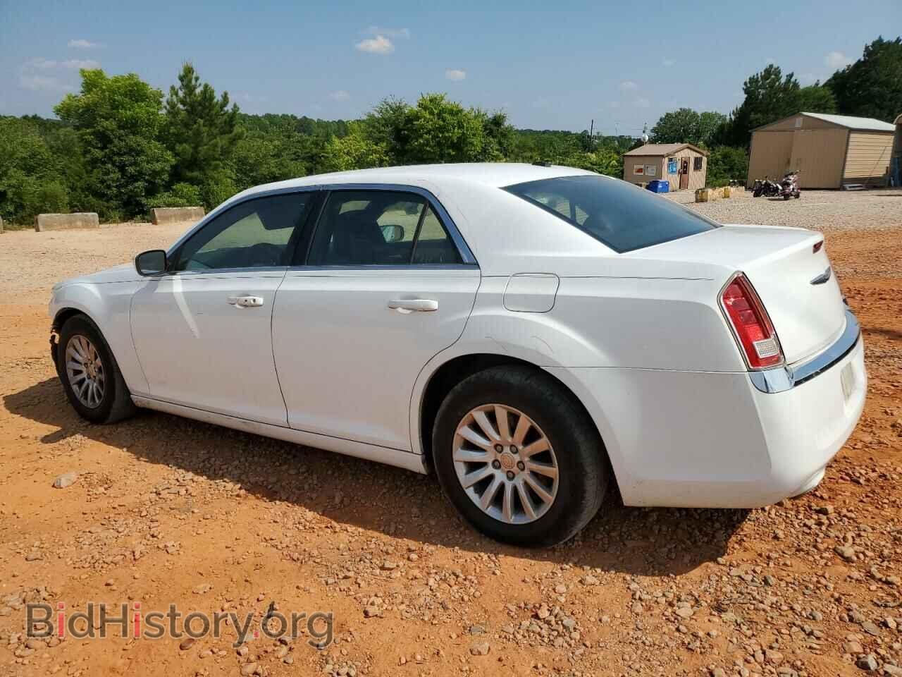 2013 CHRYSLER 300 - VIN: 2C3CCAAG9DH508284 - Фото 2
