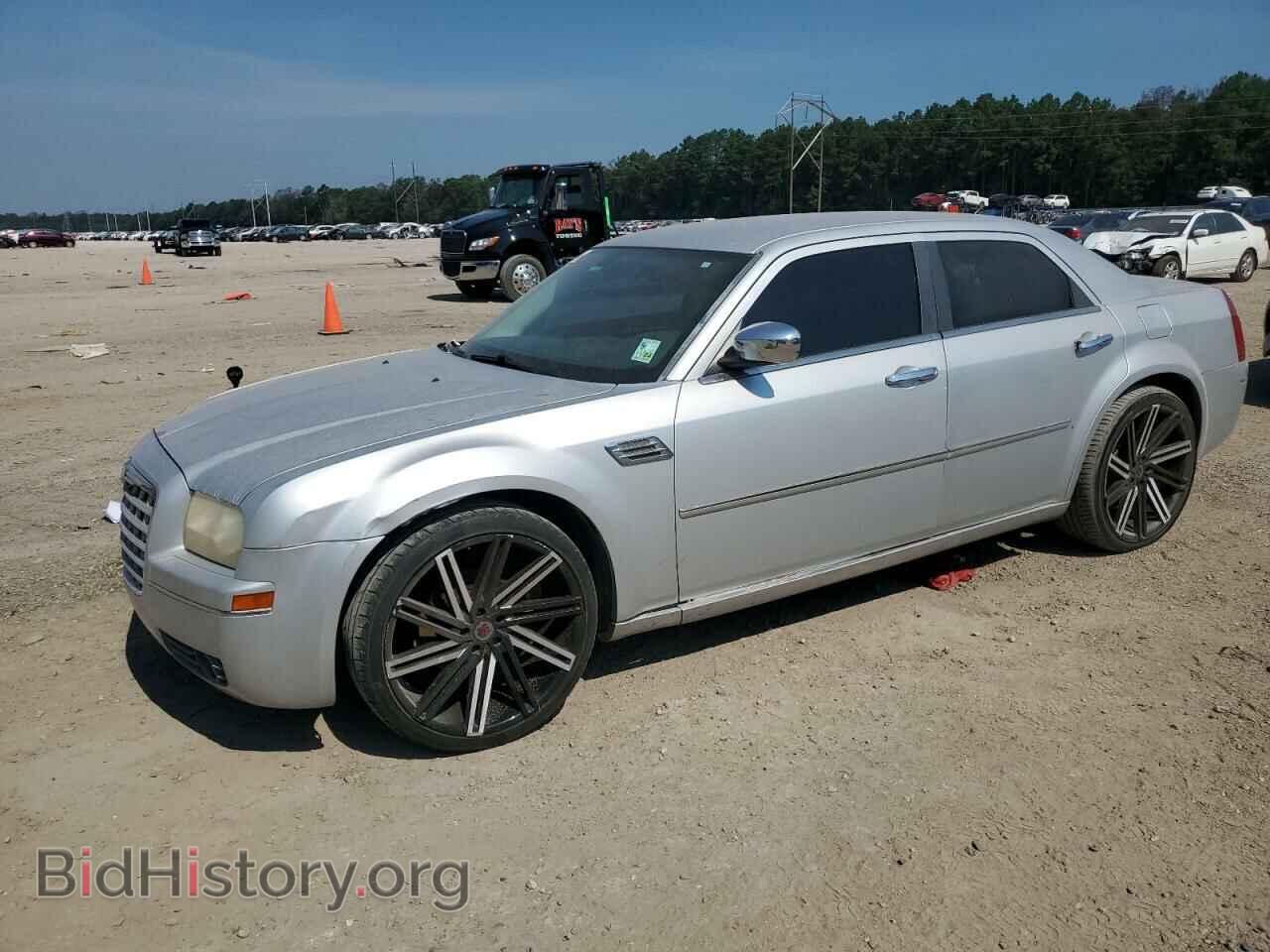 Photo 2C3CA4CD9AH180449 - CHRYSLER 300 2010