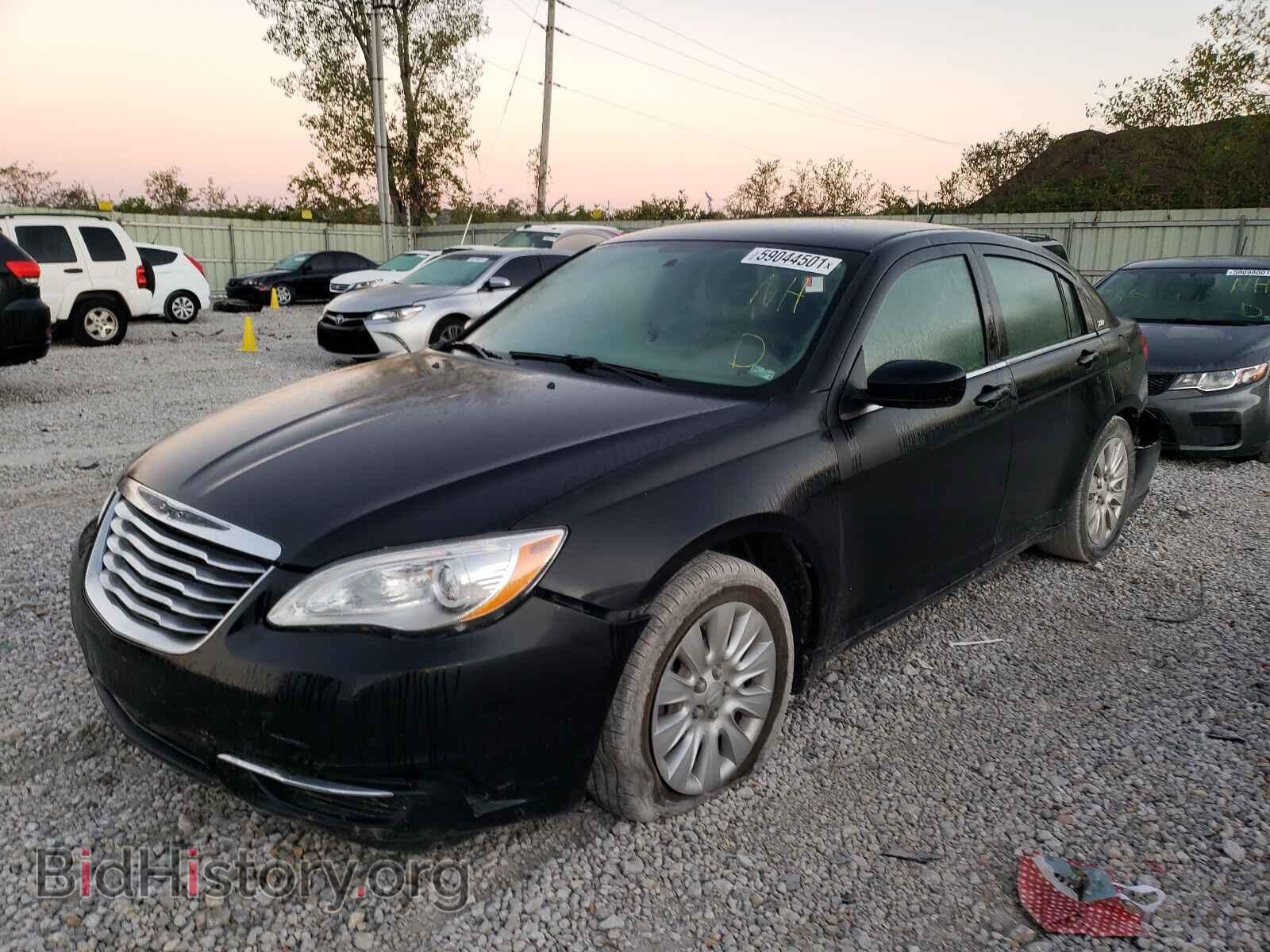 2013 CHRYSLER 200 - VIN: 1C3CCBAB5DN641707 - Photo 2