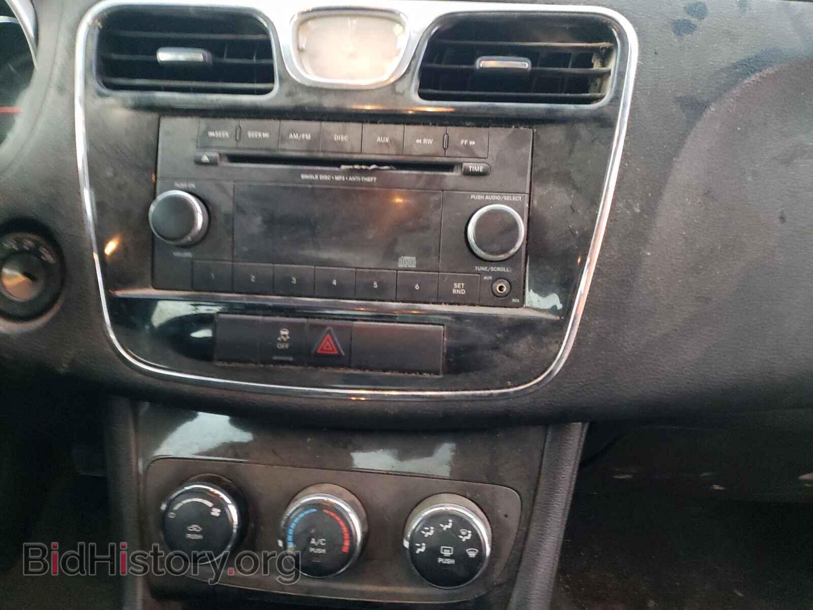 2013 CHRYSLER 200 - VIN: 1C3CCBAB5DN641707 - Photo 9