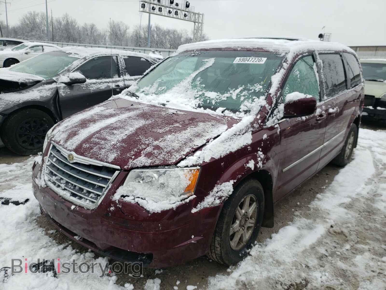 2009 CHRYSLER MINIVAN - VIN: 2A8HR54119R598040 - Фото 2