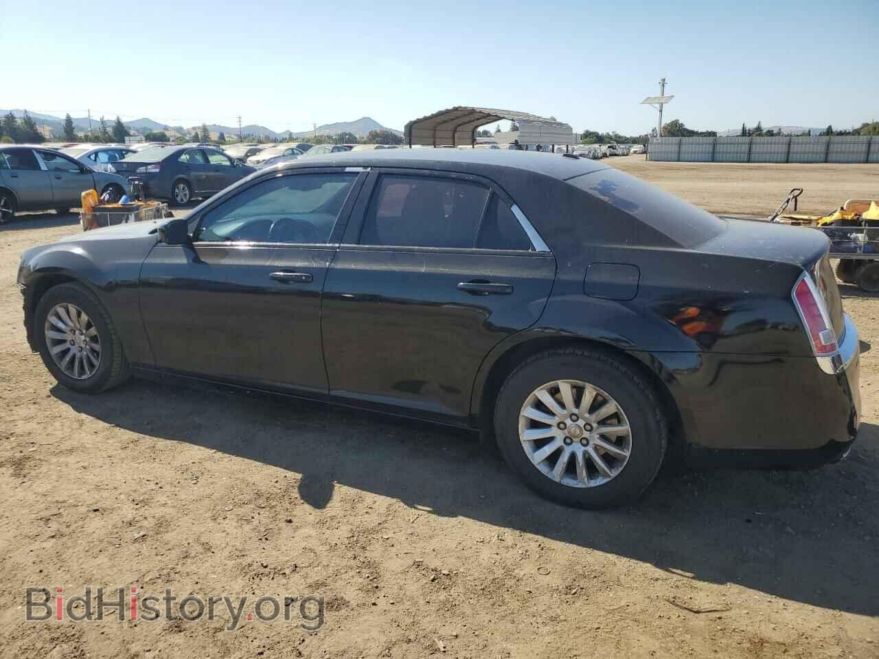 2014 CHRYSLER 300 - VIN: 2C3CCAAG4EH169807 - Фото 2
