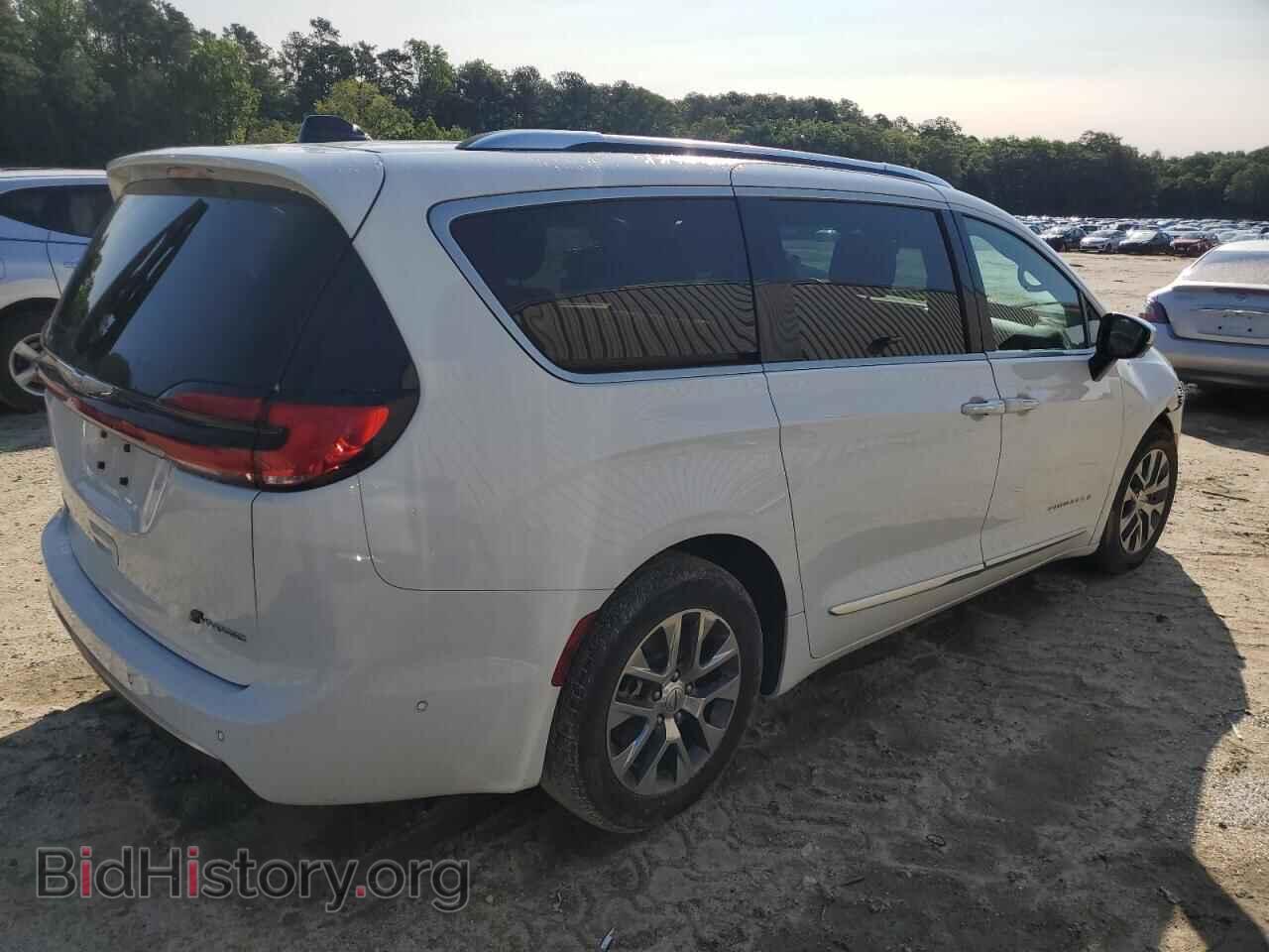 2023 CHRYSLER PACIFICA - VIN: 2C4RC1N73PR589135 - Фото 3