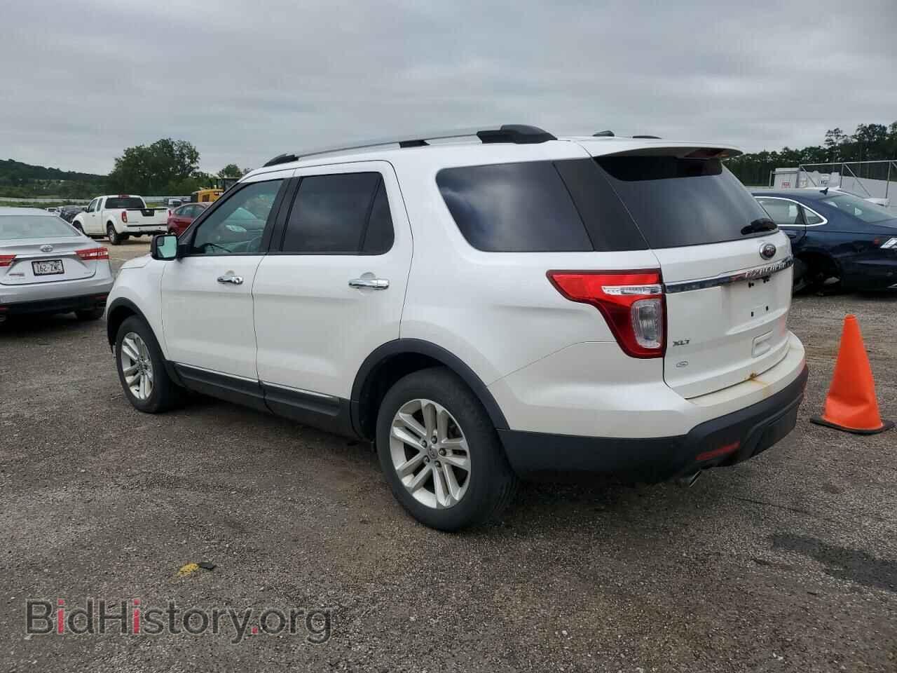 2011 FORD EXPLORER - VIN: 1FMHK7D80BGA86776 - Фото 2