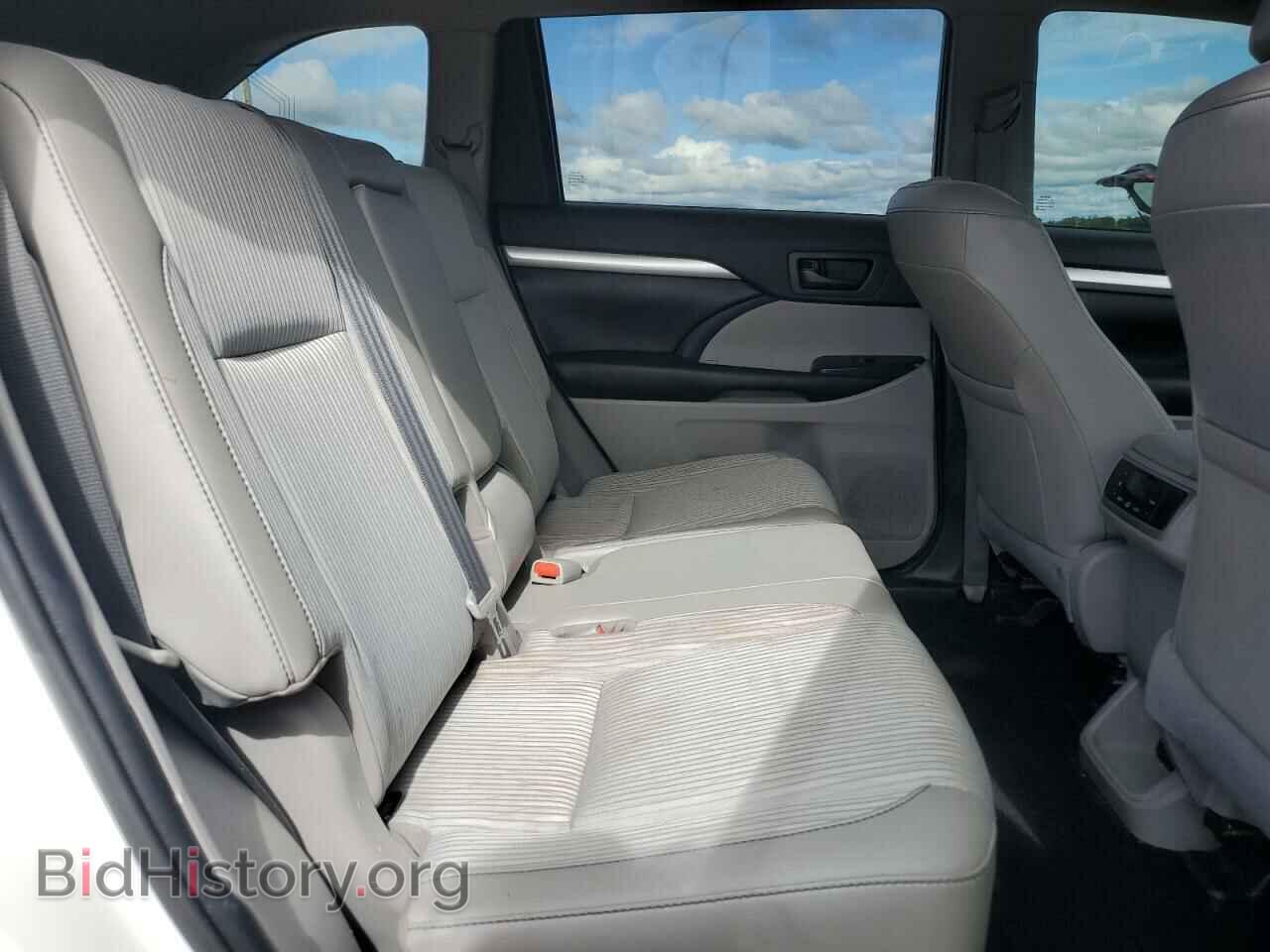 2019 TOYOTA HIGHLANDER - VIN: 5TDBZRFH0KS725596 - Фото 10