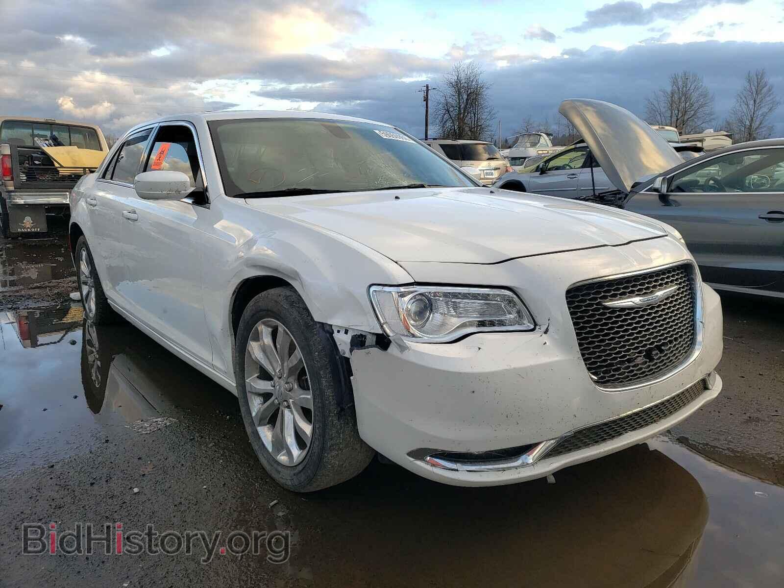 Фотография 2C3CCARG5GH136371 - CHRYSLER 300 2016