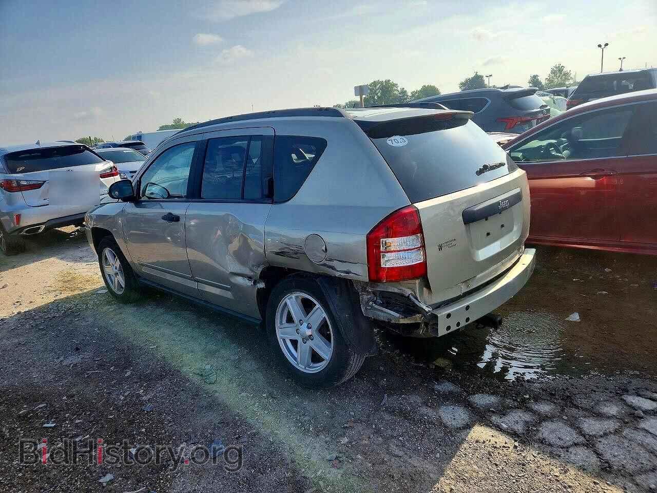 2009 JEEP COMPASS - VIN: 1J4FT47B29D223303 - Photo 2