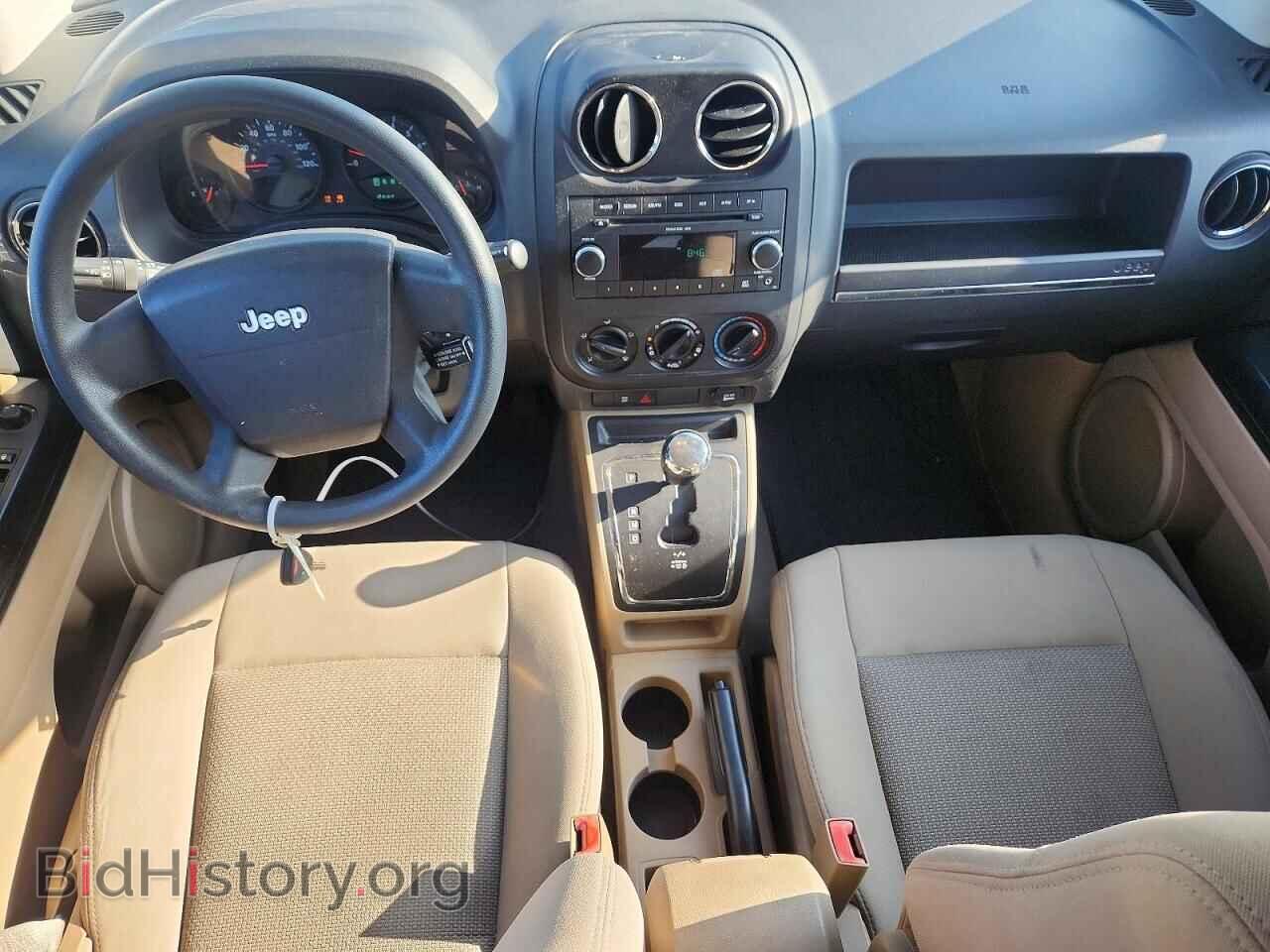 2009 JEEP COMPASS - VIN: 1J4FT47B29D223303 - Photo 8