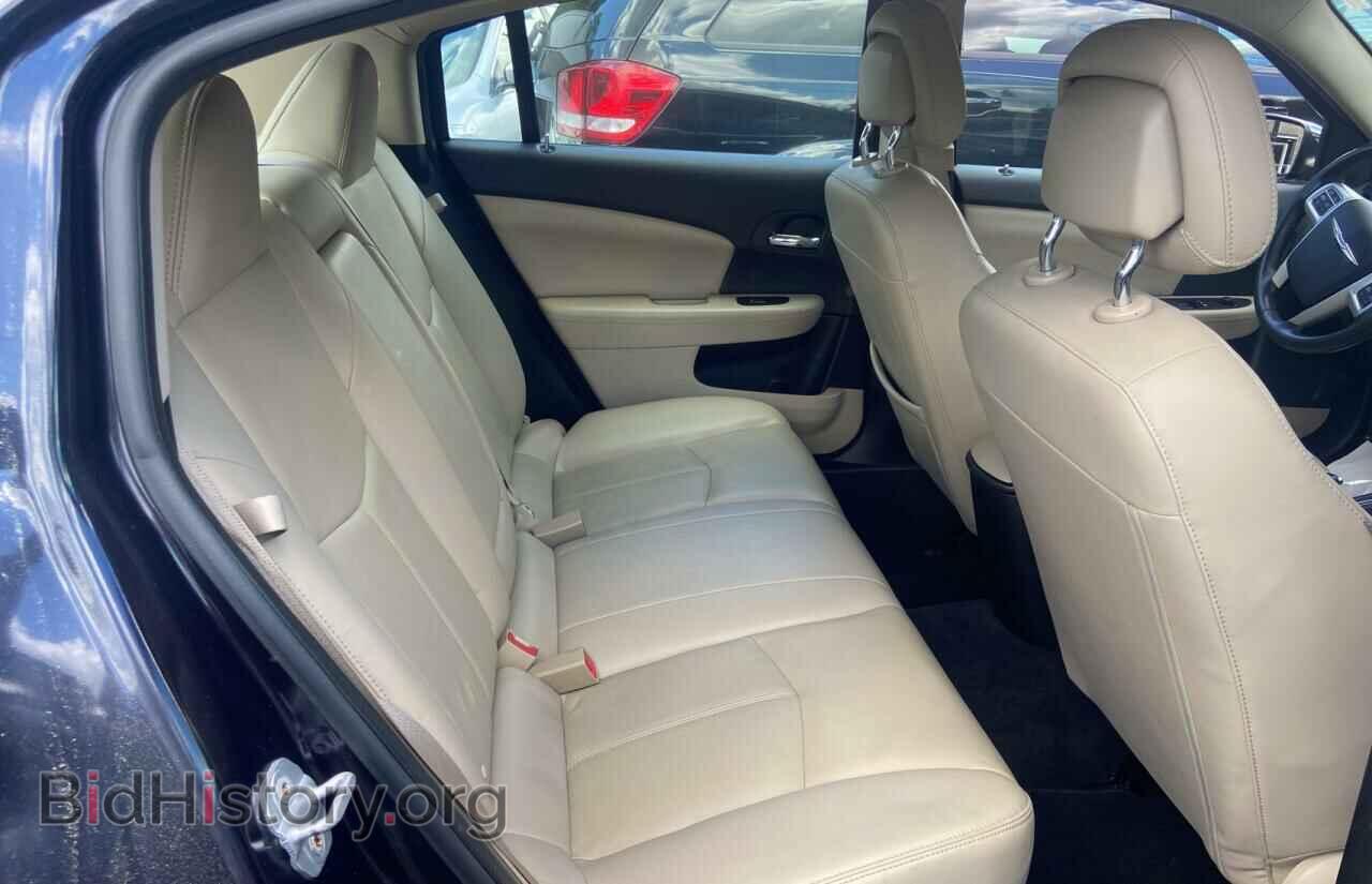 2012 CHRYSLER 200 - VIN: 1C3CCBCG2CN230532 - Фото 6