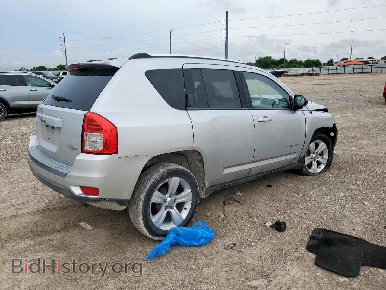 2011 JEEP COMPASS - VIN: 1J4NT1FA4BD138178 - Фото 3