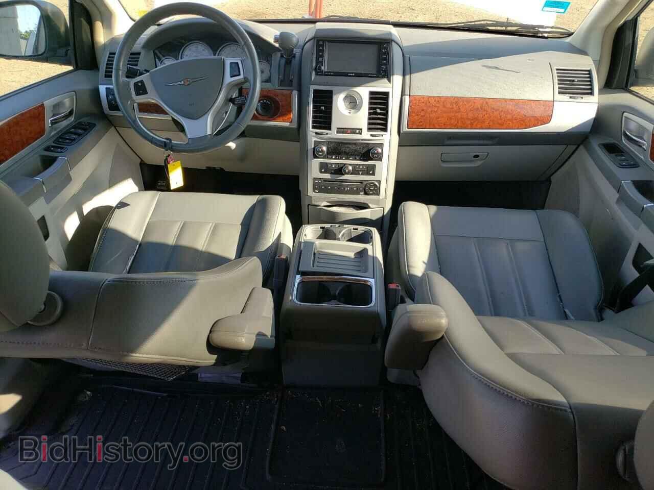 2009 CHRYSLER MINIVAN - VIN: 2A8HR54159R542778 - Фото 8