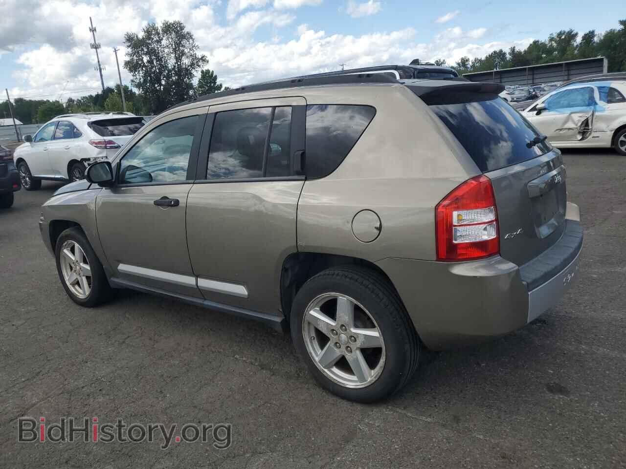 2007 JEEP COMPASS - VIN: 1J8FF57W27D277048 - Photo 2