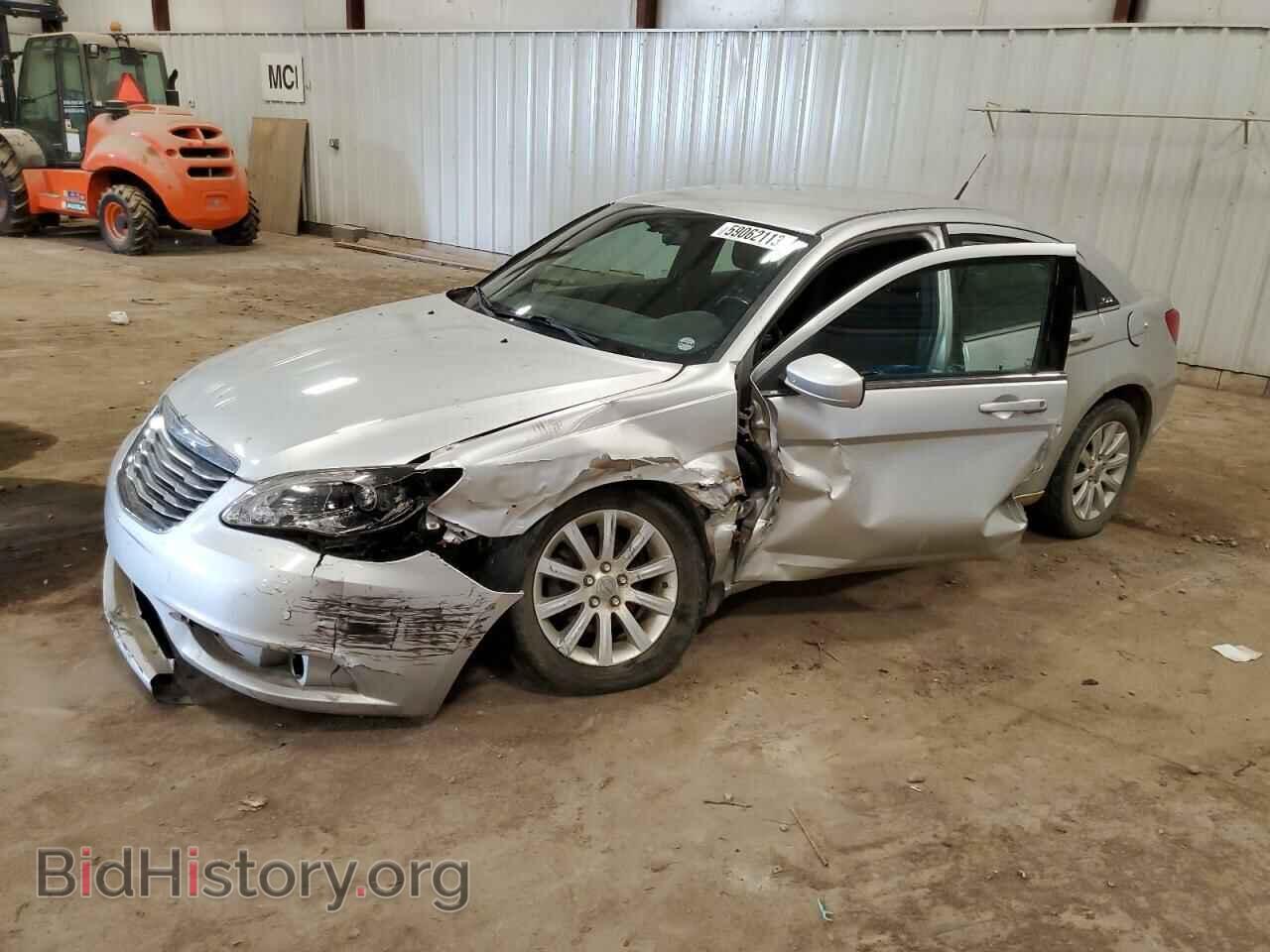 Photo 1C3BC1FB4BN527838 - CHRYSLER 200 2011