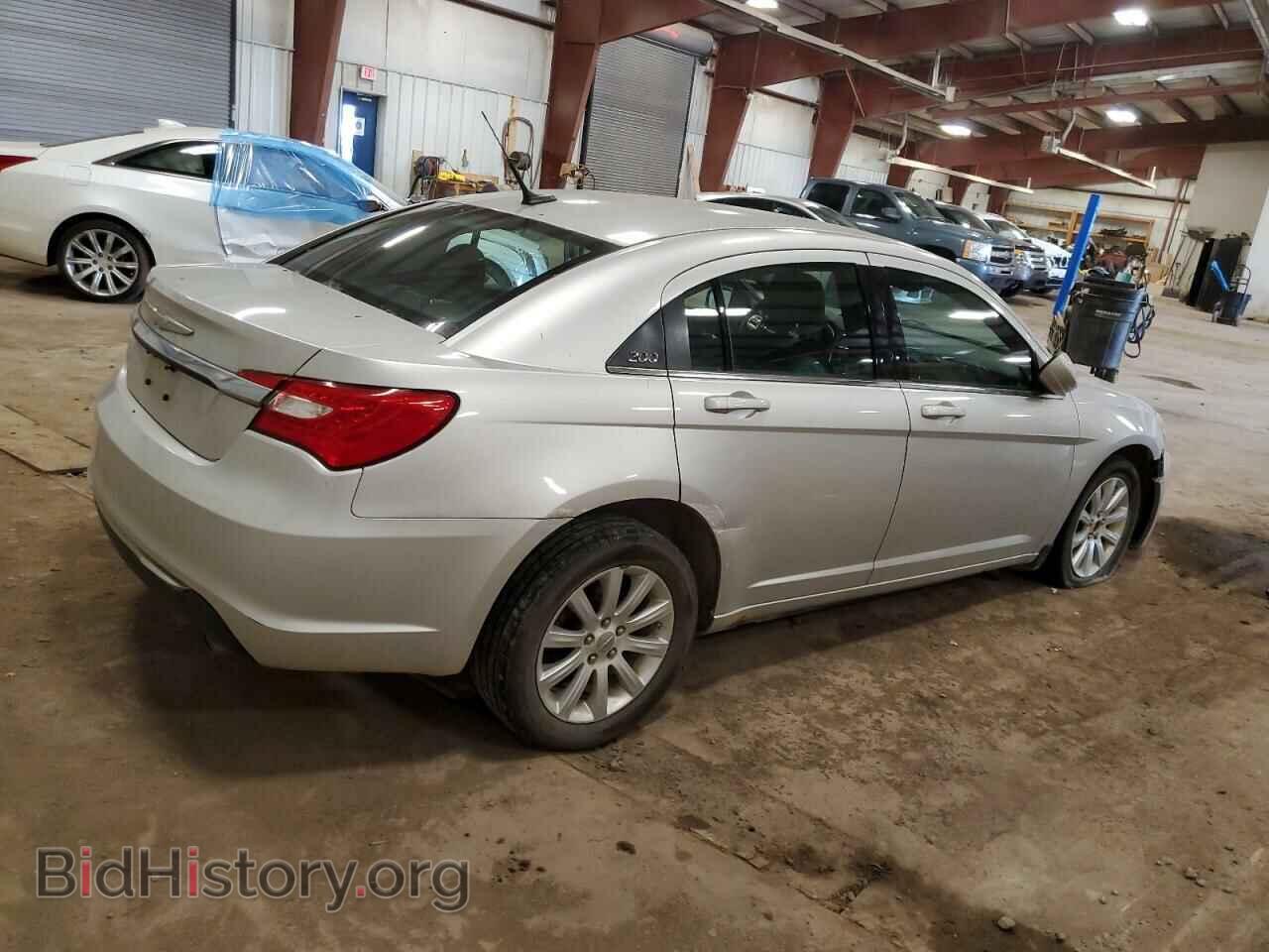 2011 CHRYSLER 200 - VIN: 1C3BC1FB4BN527838 - Фото 3