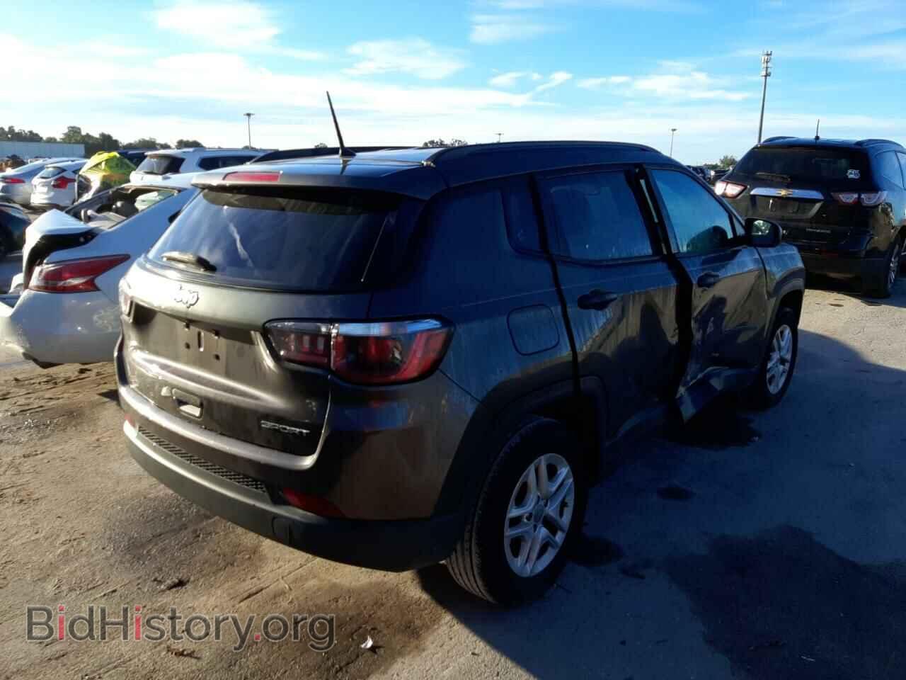 2018 JEEP COMPASS - VIN: 3C4NJCAB6JT133578 - Фото 4