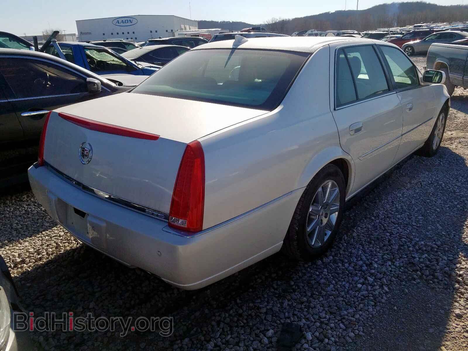 2011 CADILLAC DTS - VIN: 1G6KH5E61BU123462 - Фото 4
