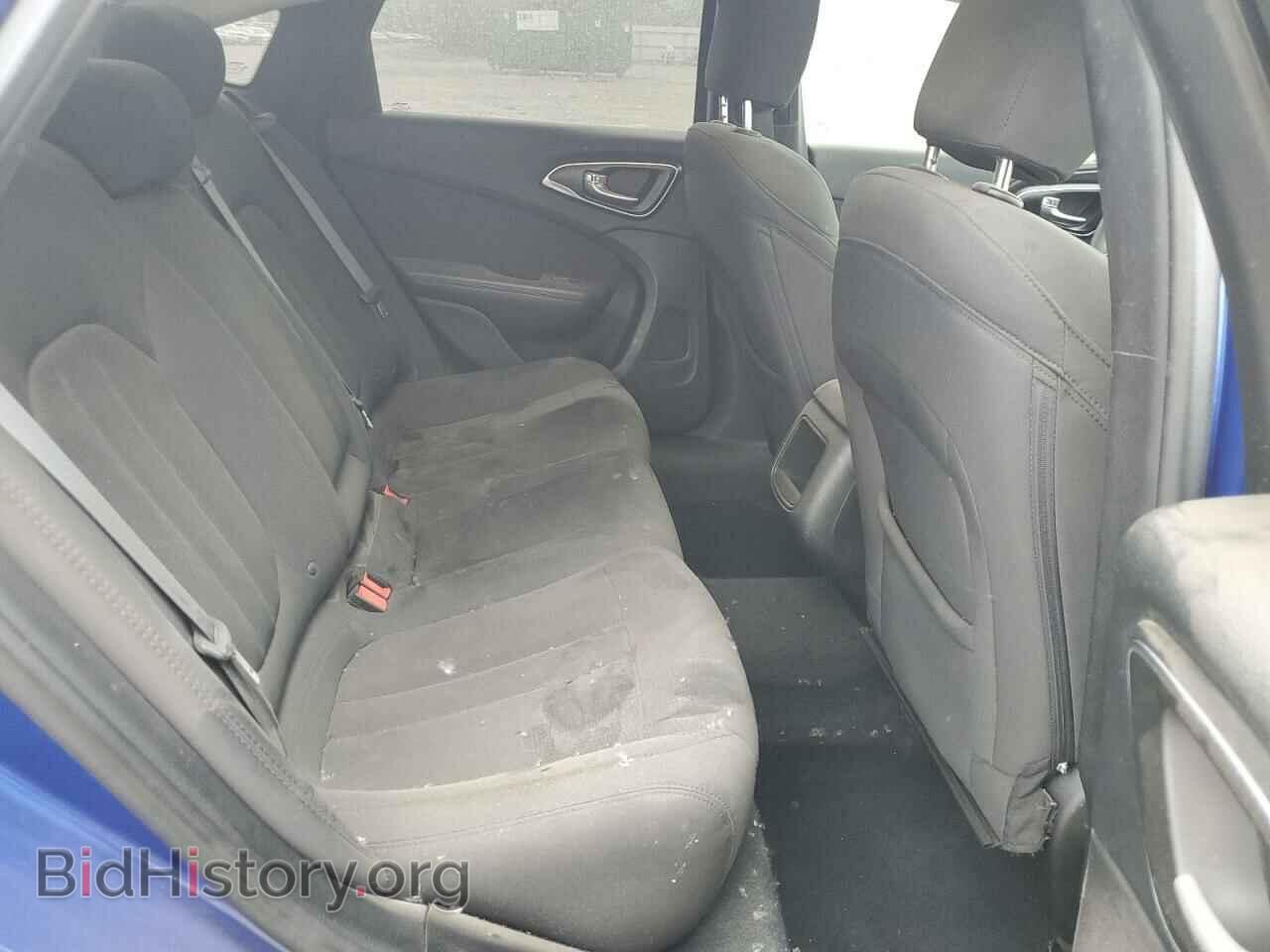 2016 CHRYSLER 200 - VIN: 1C3CCCAB5GN113417 - Фото 10