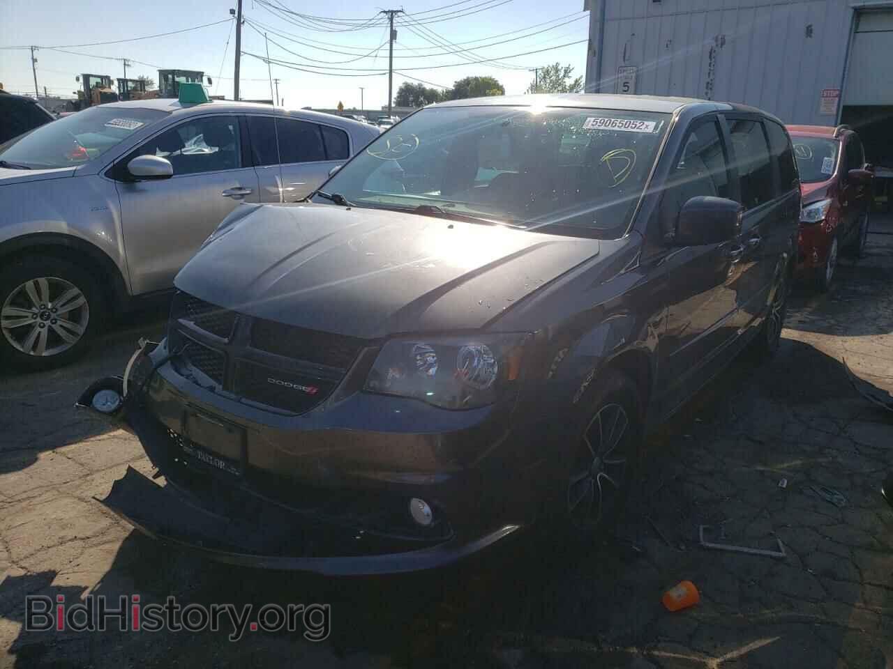 2016 DODGE CARAVAN - VIN: 2C4RDGCG8GR364230 - Фото 2