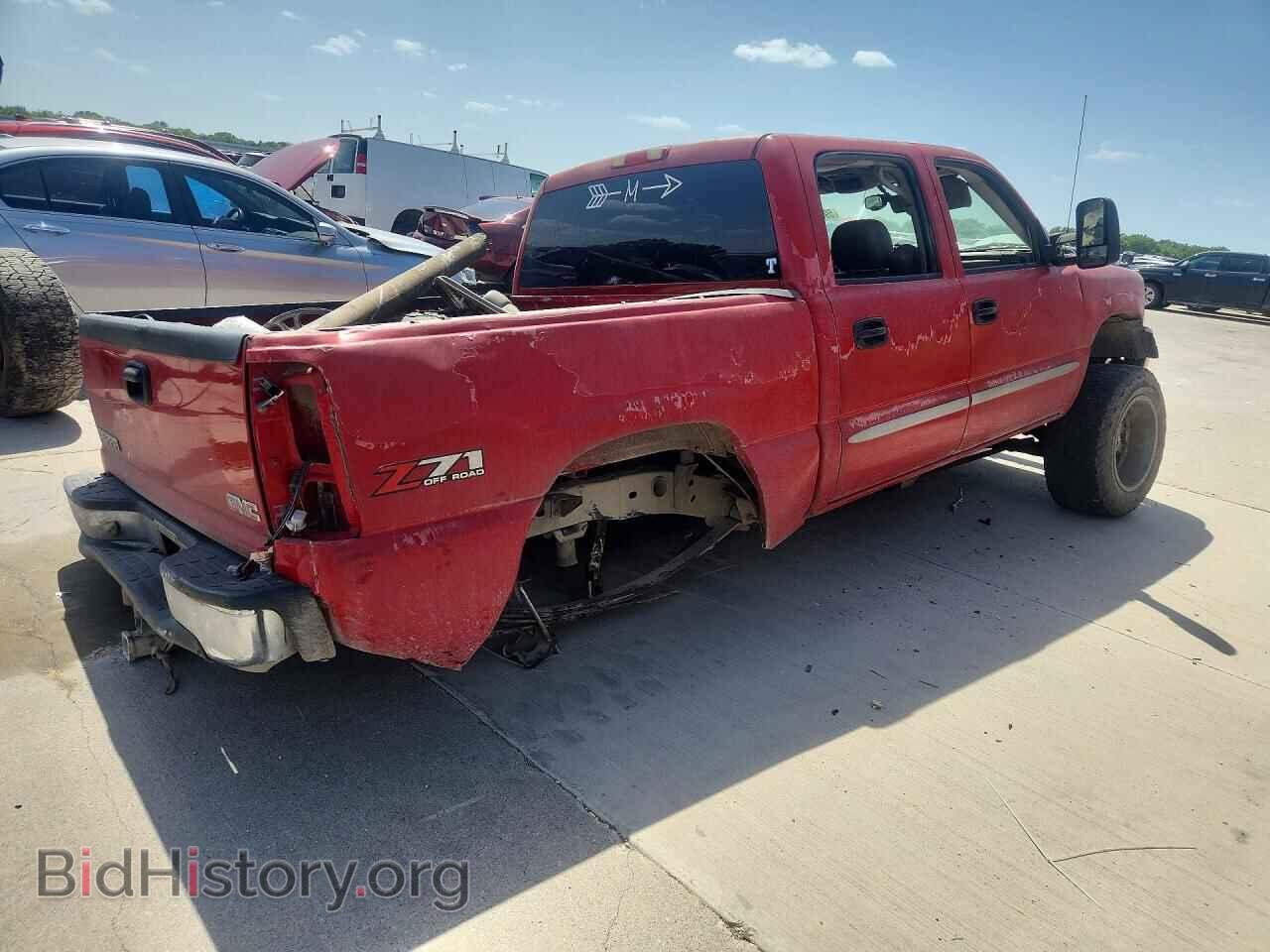 2005 GMC SIERRA - VIN: 2GTEK13TX51119990 - Photo 3