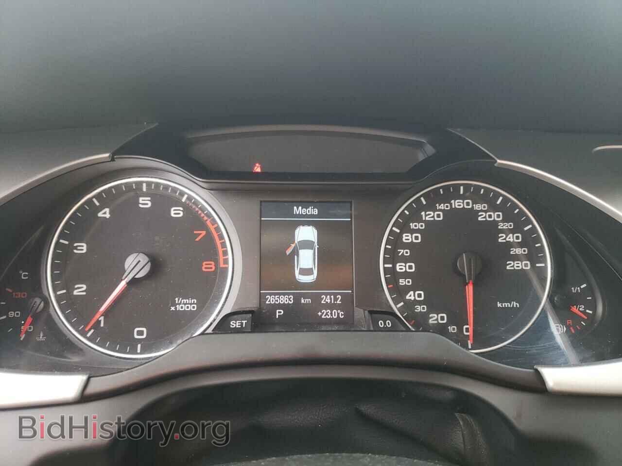2012 AUDI A4 - VIN: WAUKFCFL7CN009468 - Фото 9
