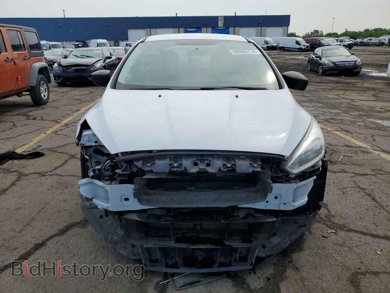 2016 FORD FOCUS - VIN: 1FADP3E28GL357403 - Фото 5
