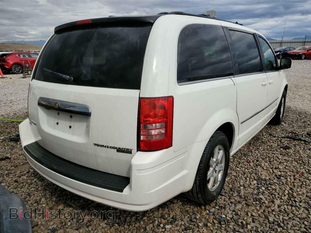 2010 CHRYSLER MINIVAN - VIN: 2A4RR5DX2AR351379 - Фото 4