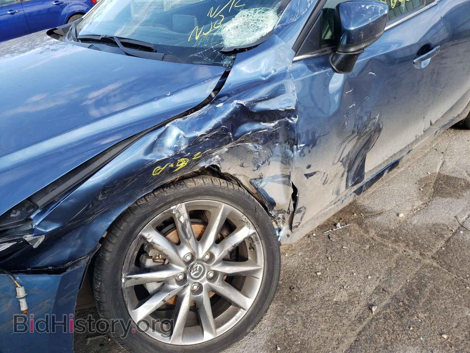 2018 MAZDA 3 - VIN: 3MZBN1V39JM213303 - Фото 9