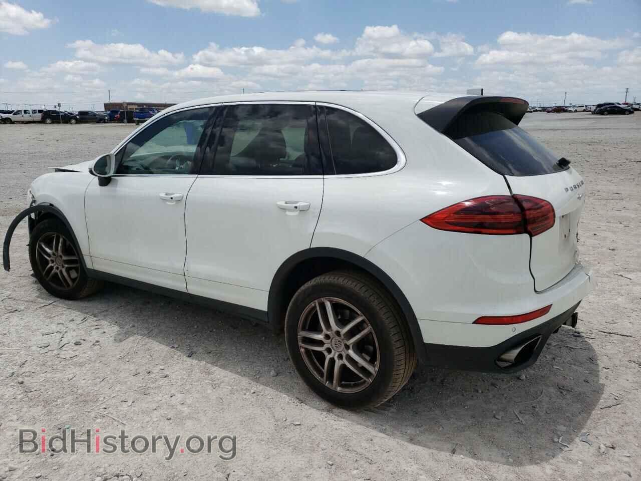 2016 PORSCHE CAYENNE - VIN: WP1AA2A27GLA08729 - Фото 2