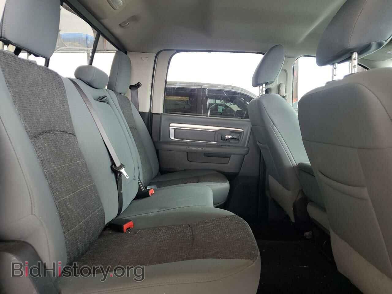 2019 RAM 1500 - VIN: 1C6RR6TT0KS694144 - Фото 10