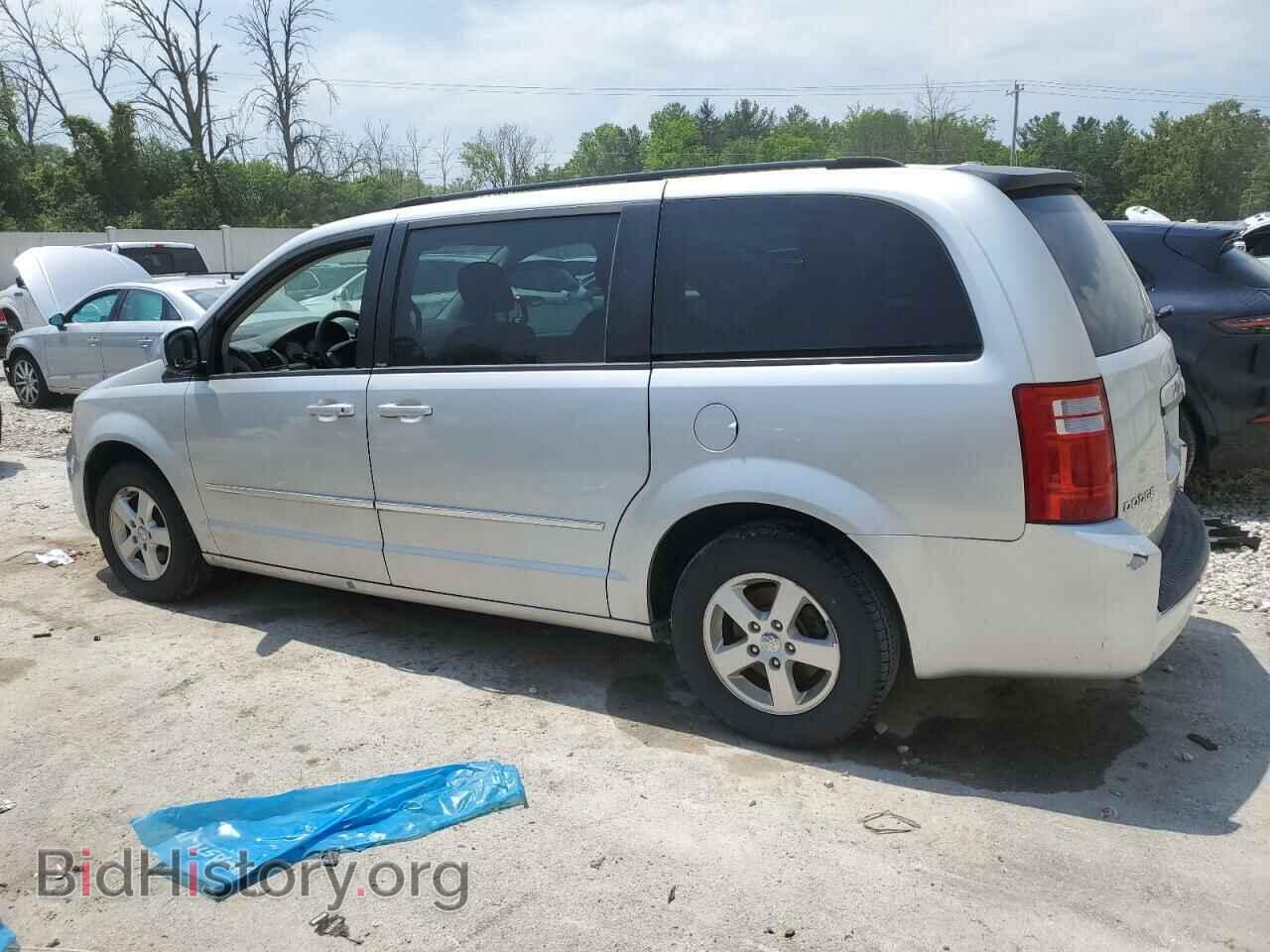 2010 DODGE CARAVAN - VIN: 2D4RN5D19AR119801 - Photo 2