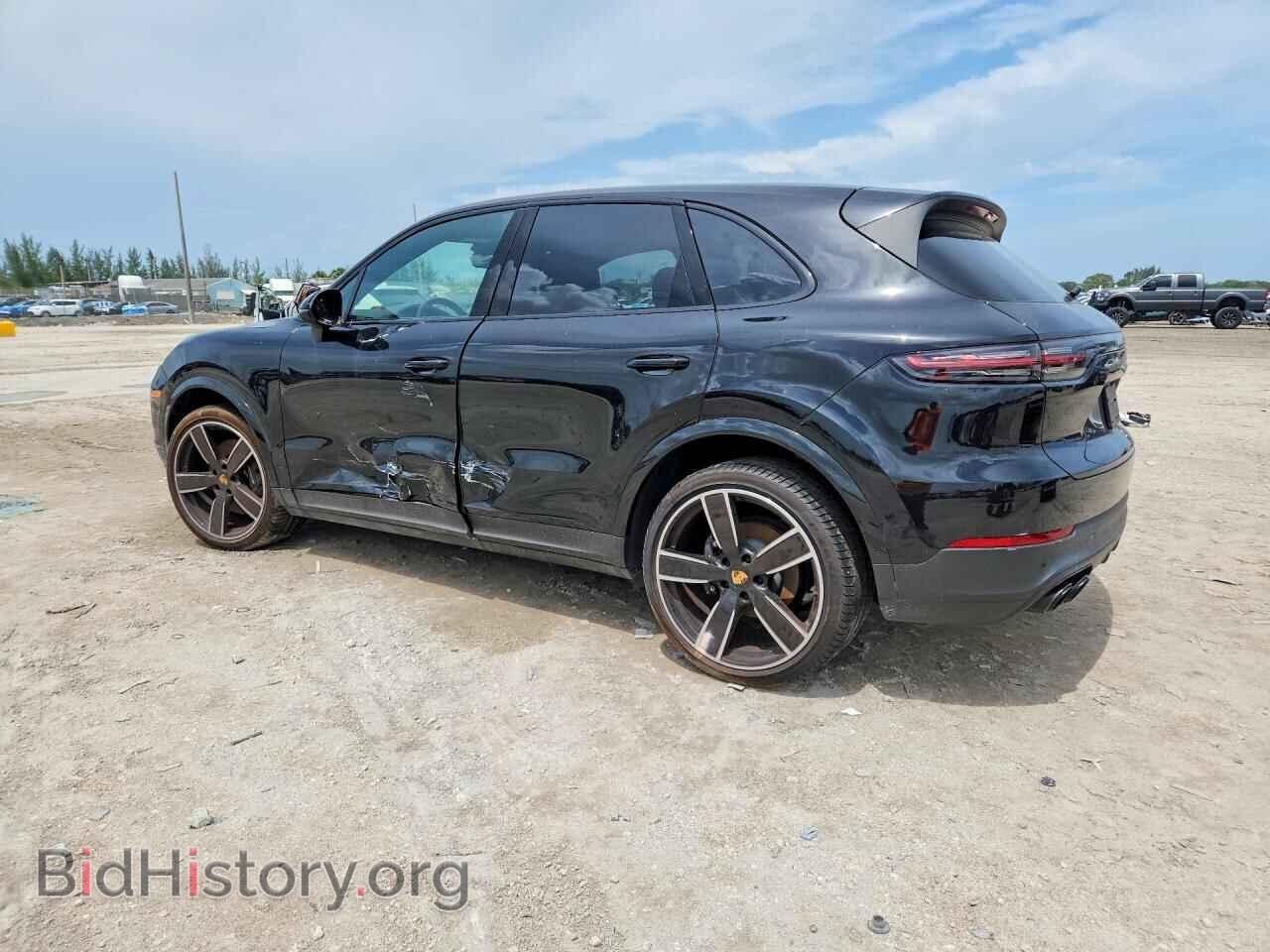 2023 PORSCHE CAYENNE - VIN: WP1AA2AY4PDA06922 - Photo 2