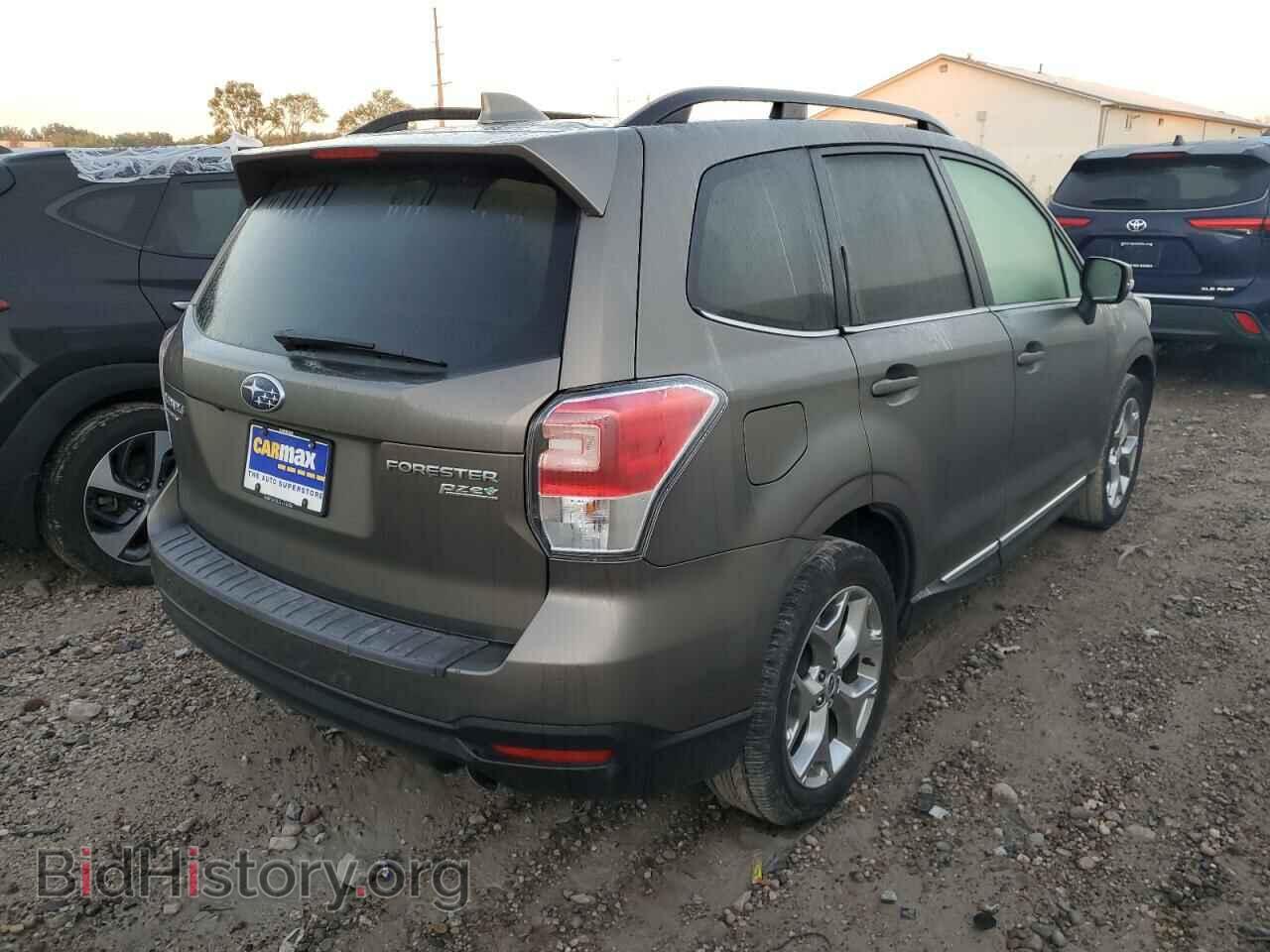 2017 SUBARU FORESTER - VIN: JF2SJATC1HH553160 - Фото 4