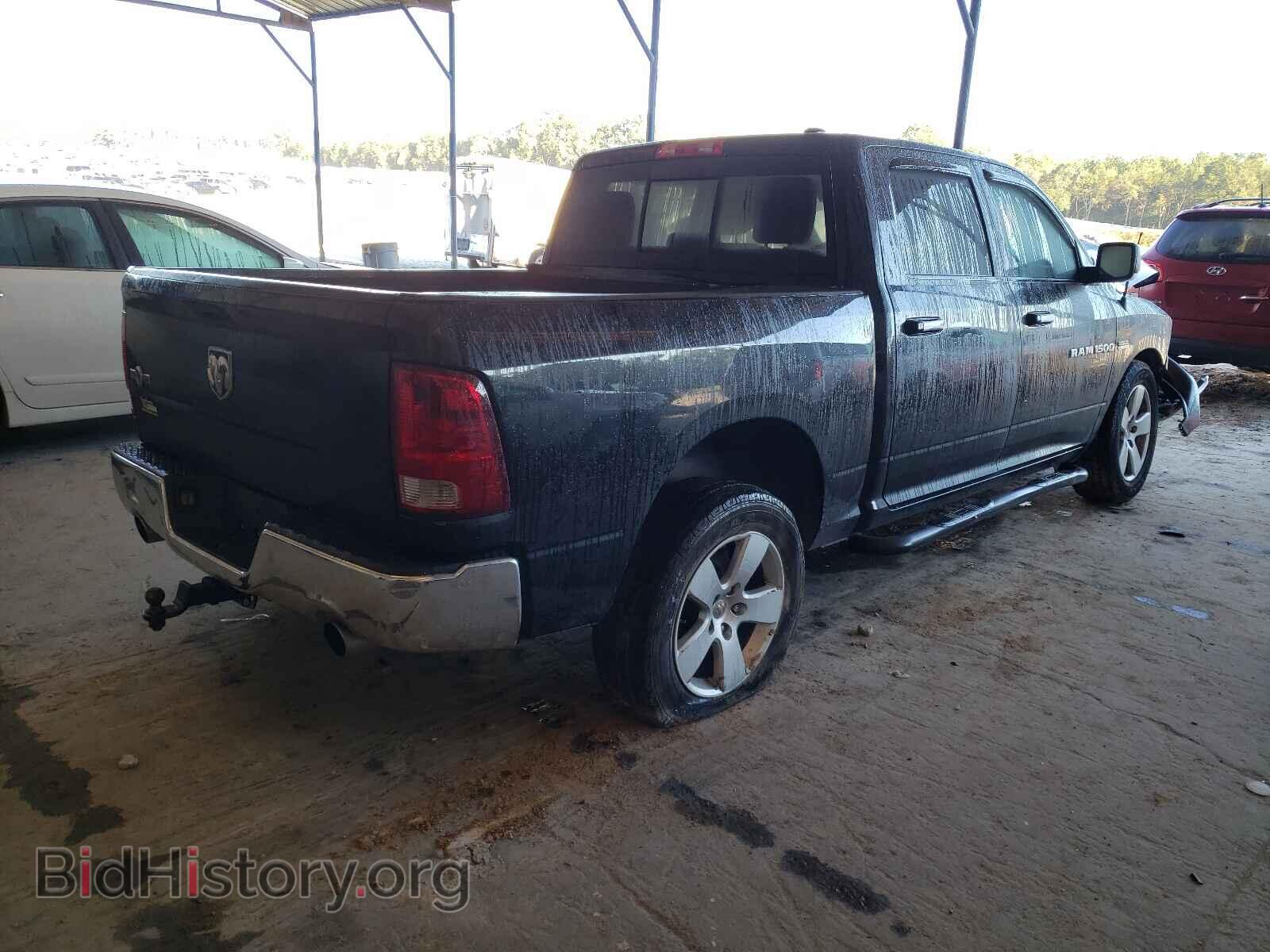 2011 DODGE RAM 1500 - VIN: 1D7RB1CT8BS574047 - Фото 4