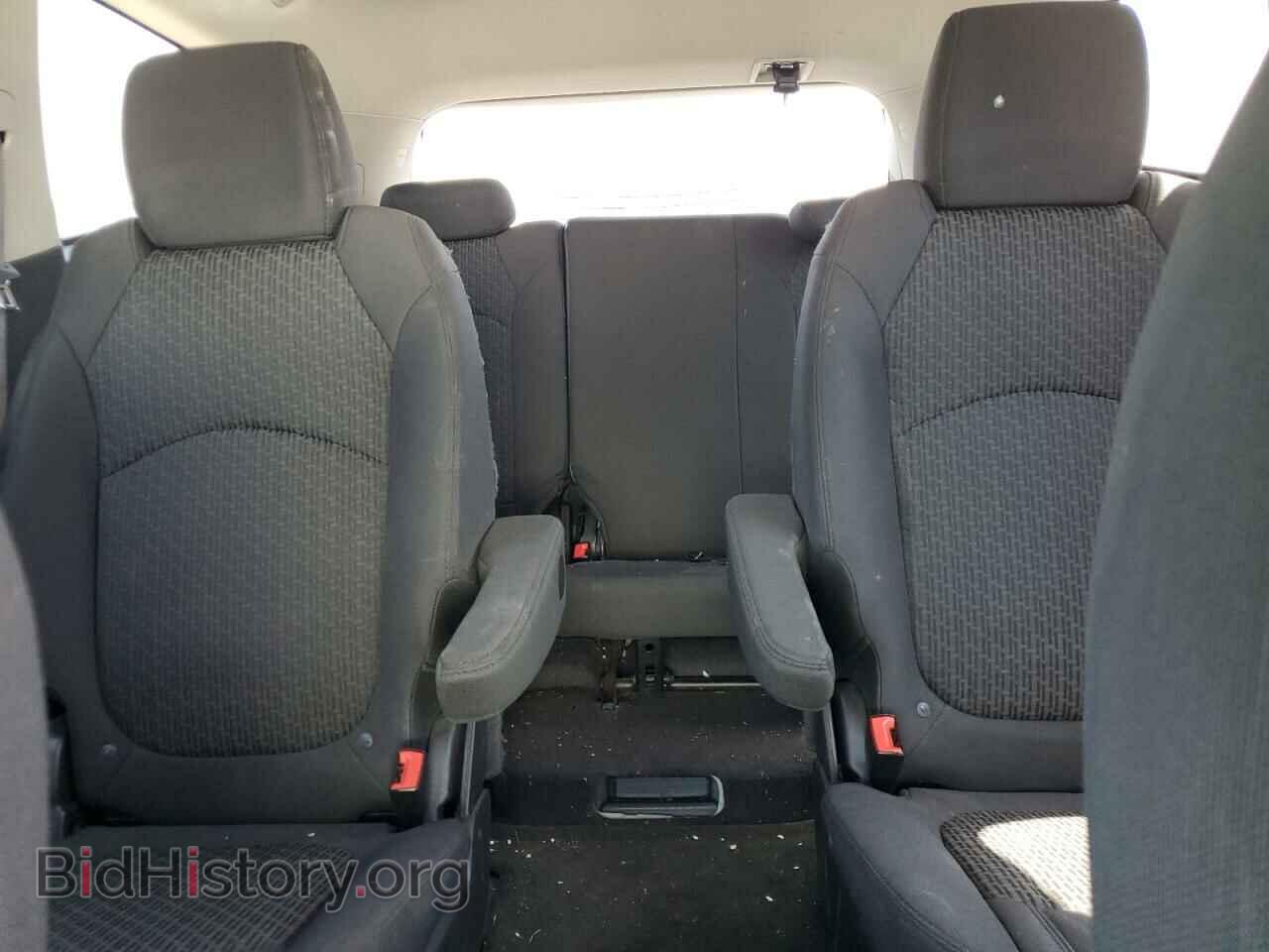 2011 CHEVROLET TRAVERSE - VIN: 1GNKRGED4BJ300194 - Фото 10