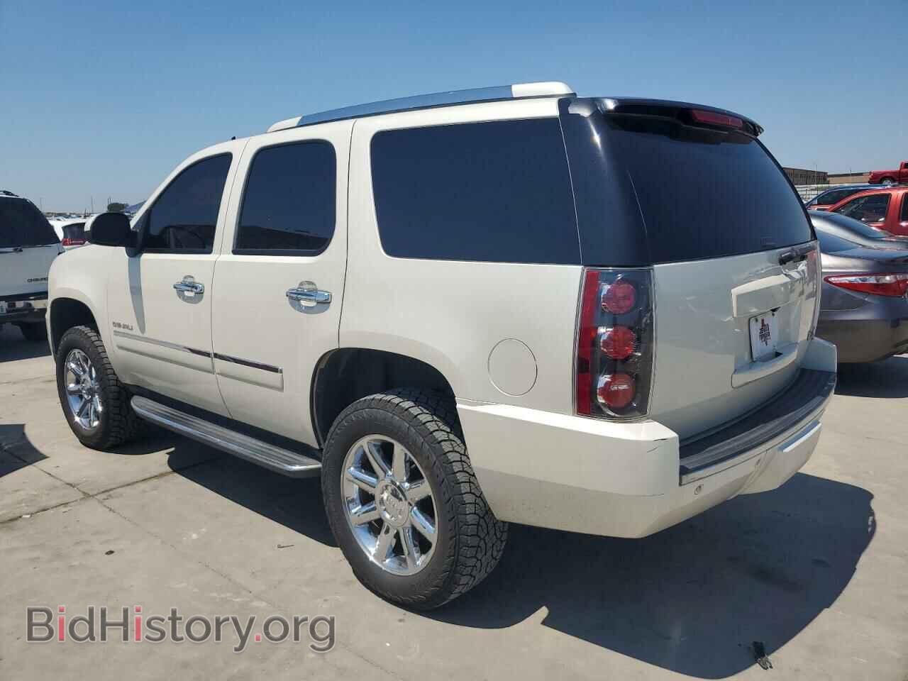 2012 GMC YUKON - VIN: 1GKS1EEF9CR130606 - Фото 2