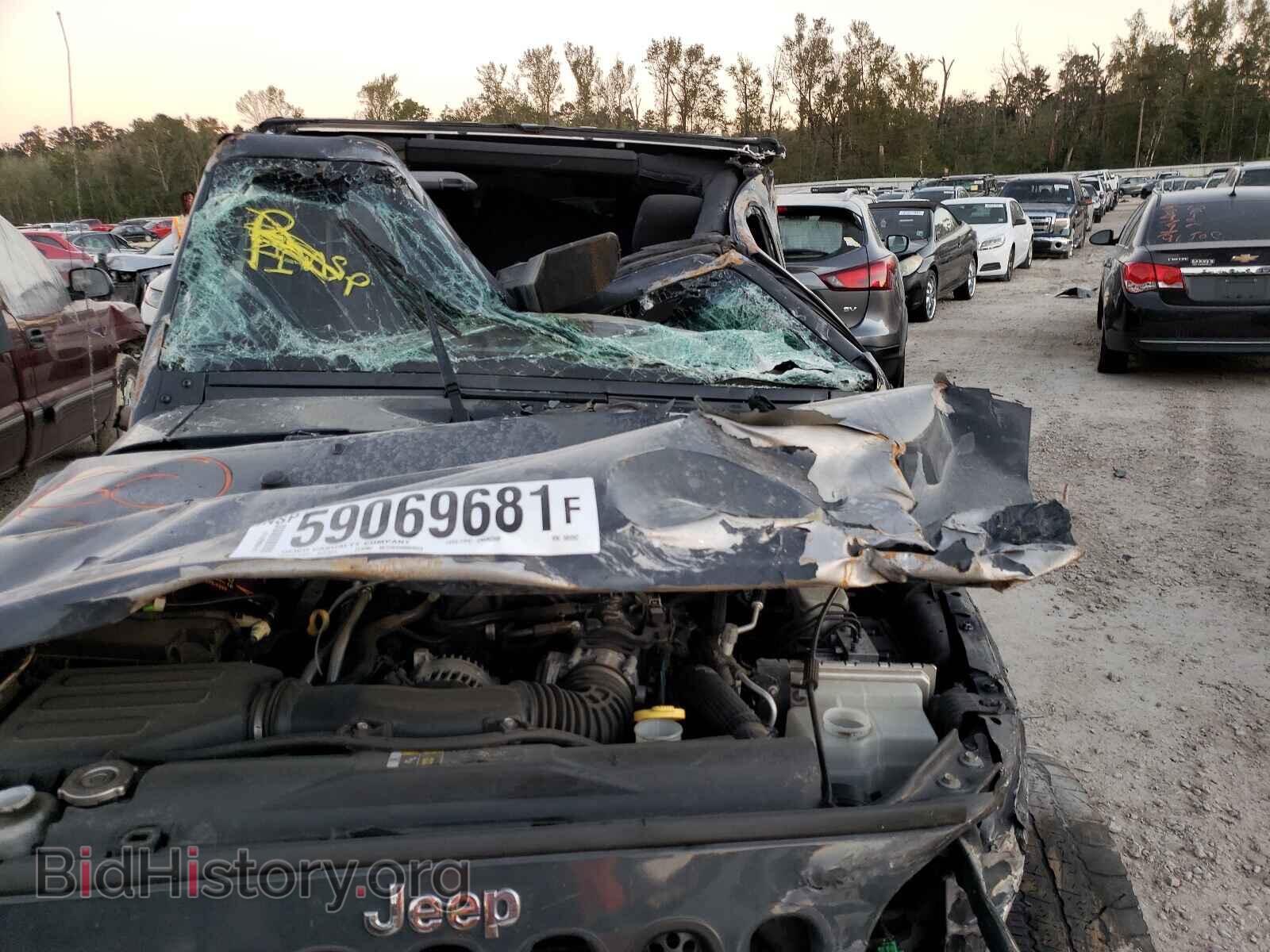2017 JEEP WRANGLER - VIN: 1C4BJWDG3HL589992 - Фото 9