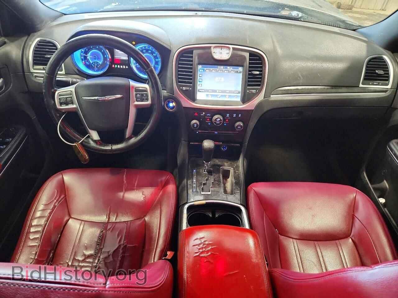 2011 CHRYSLER 300 - VIN: 2C3CA4CG3BH523364 - Photo 8