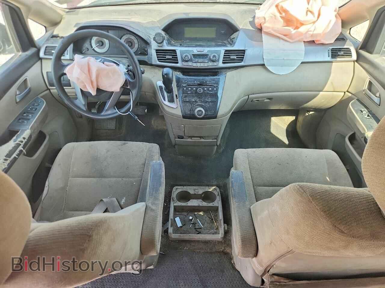 2011 HONDA ODYSSEY - VIN: 5FNRL5H2XBB035697 - Фото 8