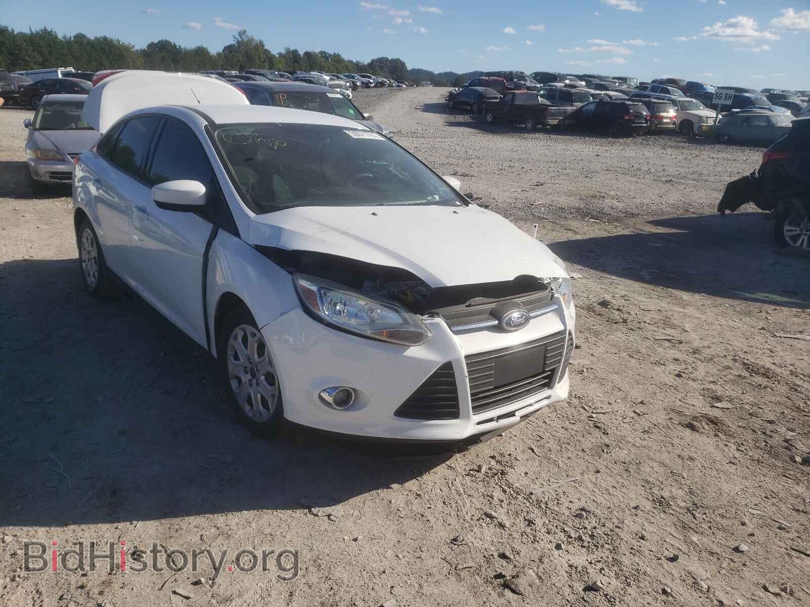 Photo 1FAHP3F23CL152906 - FORD FOCUS 2012