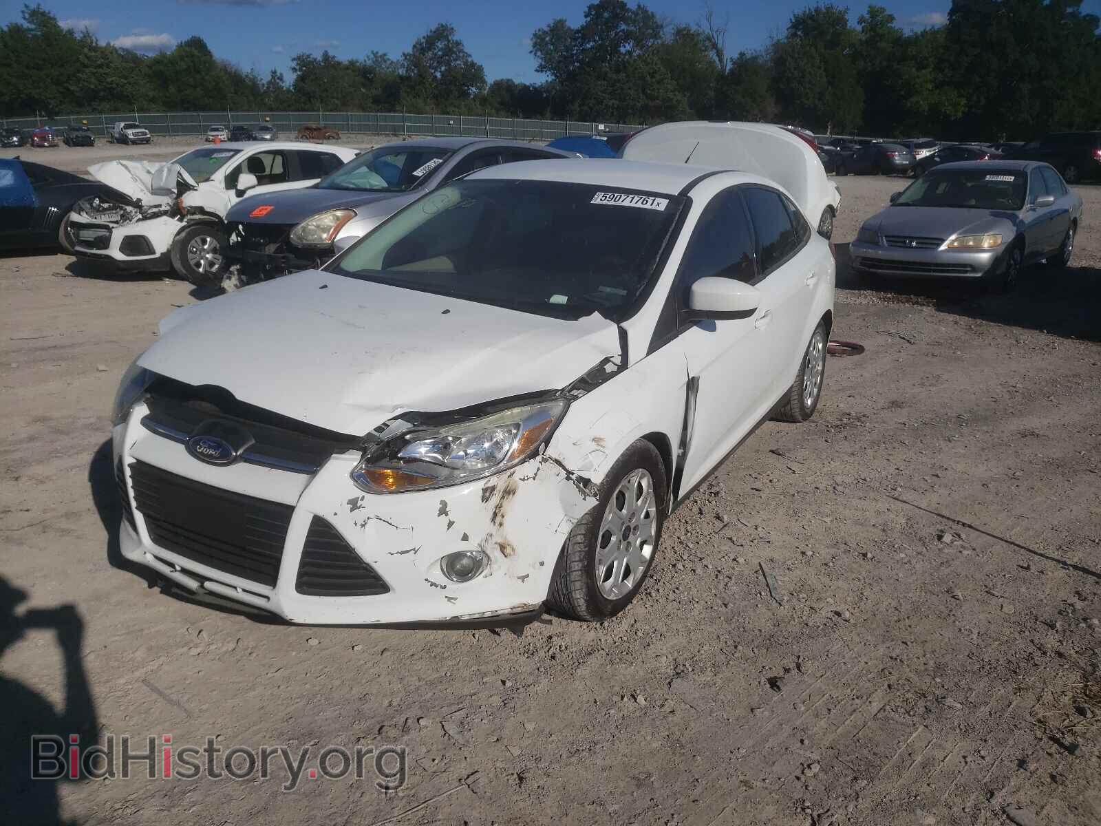 2012 FORD FOCUS - VIN: 1FAHP3F23CL152906 - Фото 2