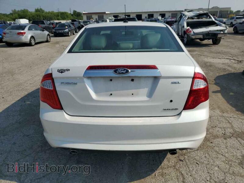 2011 Ford FUSION (VIN 3FAHP0JG9BR236830) — photo 6 of 12
