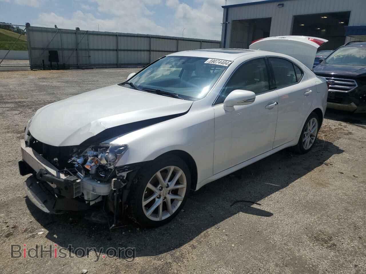 Photo JTHCF5C22C5059112 - LEXUS IS 2012