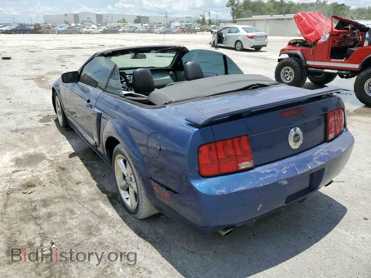 2007 FORD MUSTANG - VIN: 1ZVFT85H275365353 - Фото 2