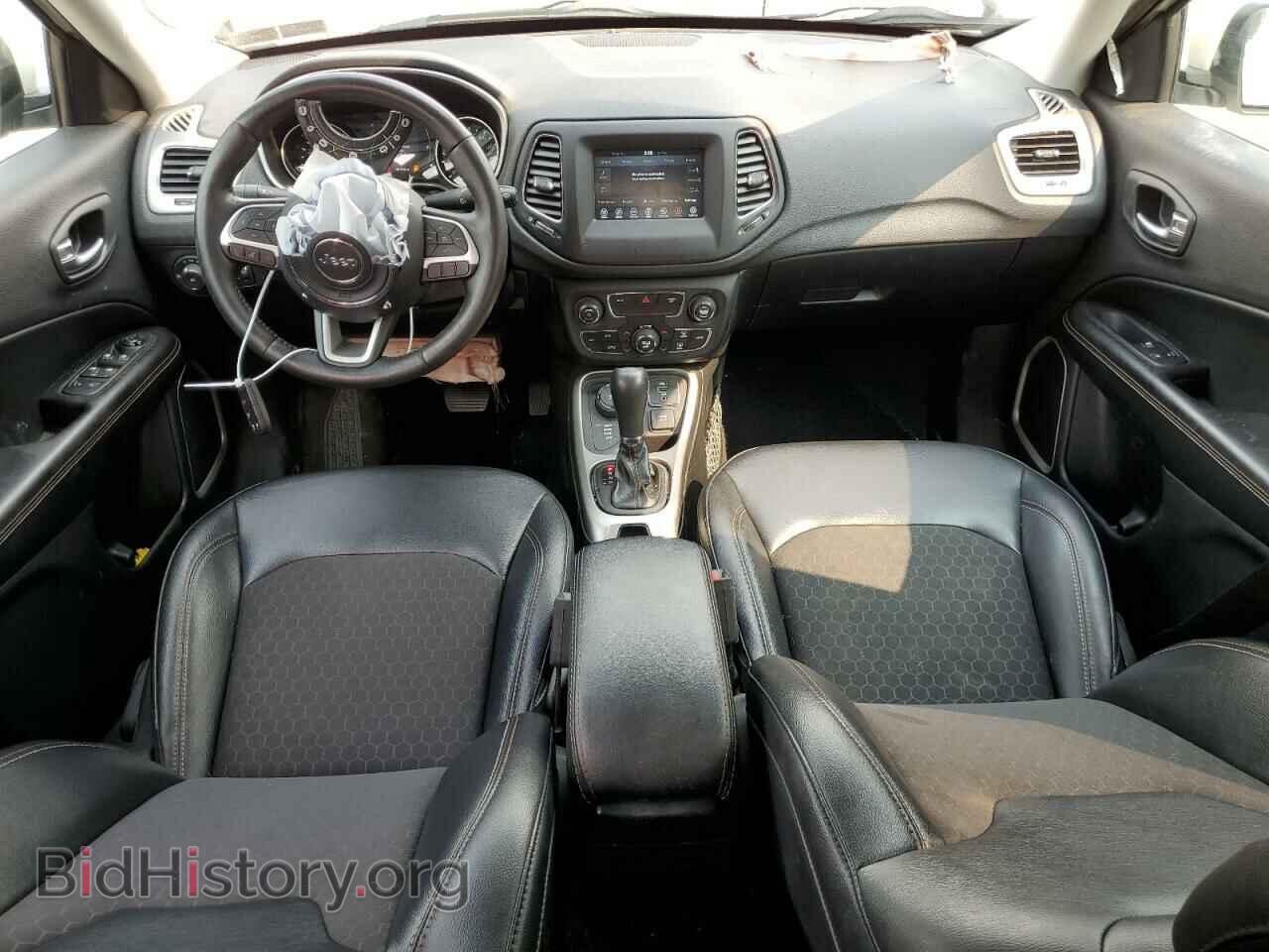 2019 JEEP COMPASS - VIN: 3C4NJDBB4KT754436 - Фото 8