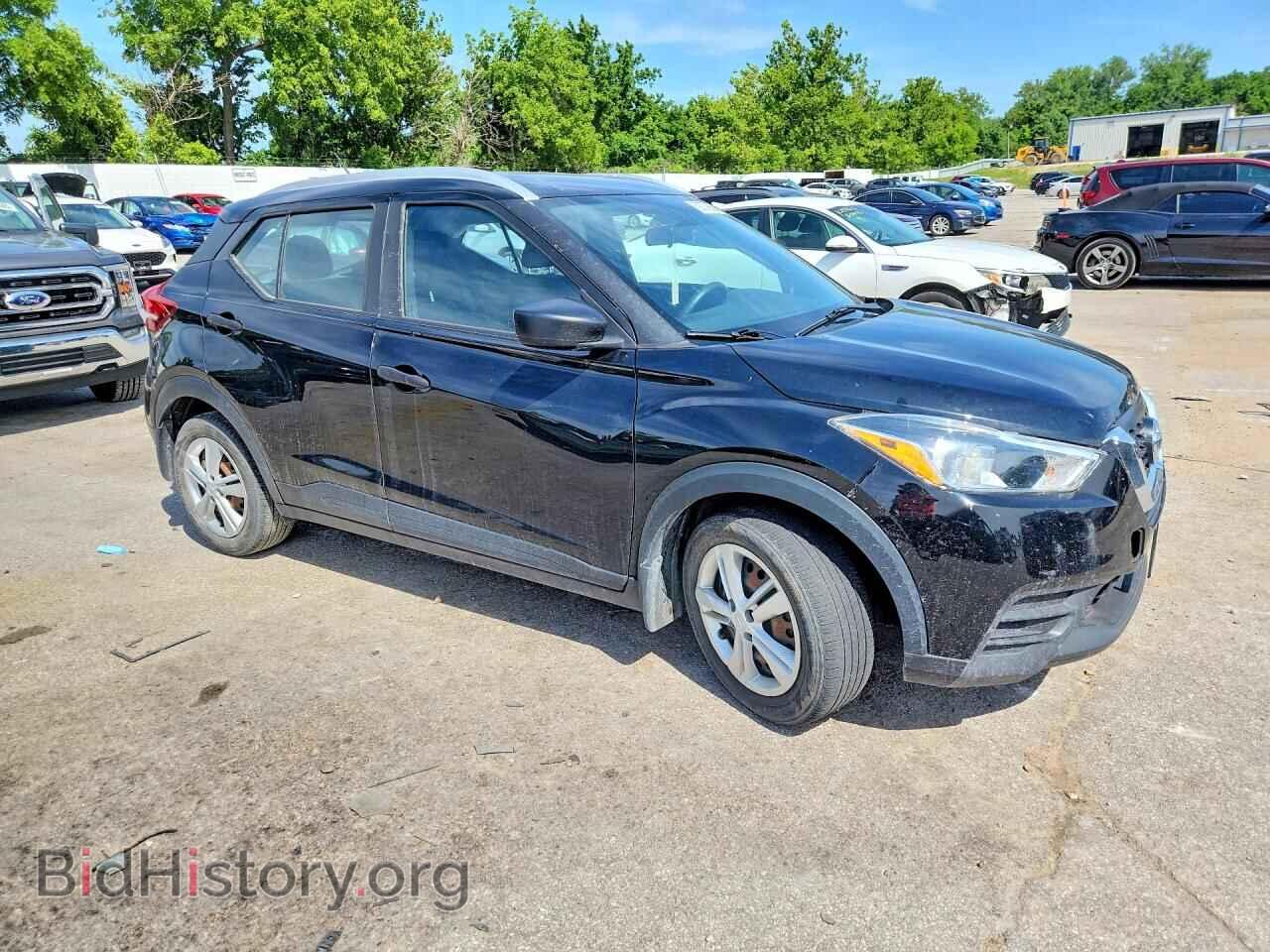 2019 NISSAN KICKS - VIN: 3N1CP5CU3KL558776 - Photo 4
