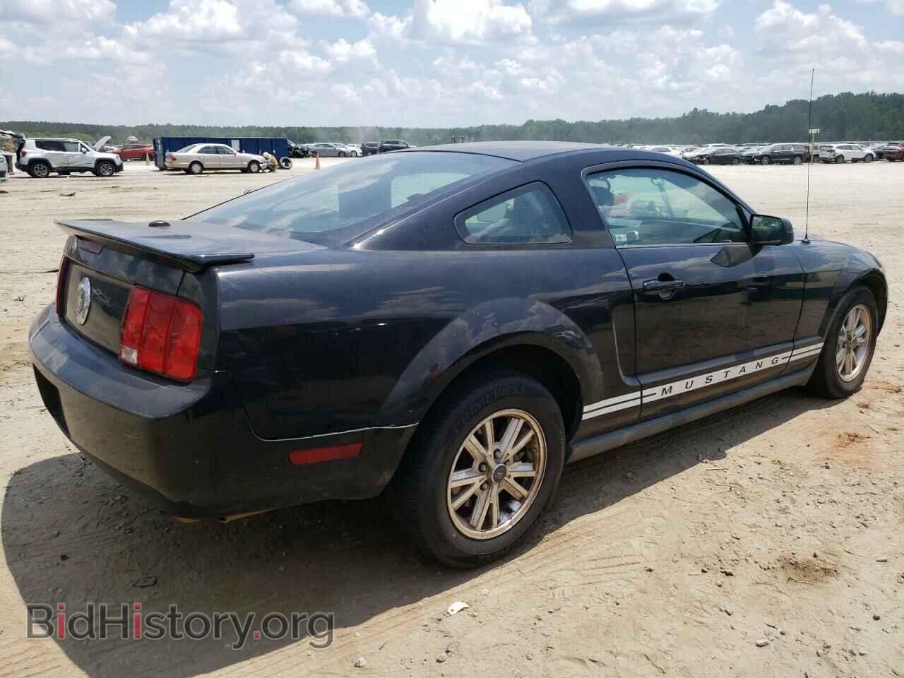 2007 FORD ALL Models - VIN: 1ZVFT80NX75328466 - Фото 3