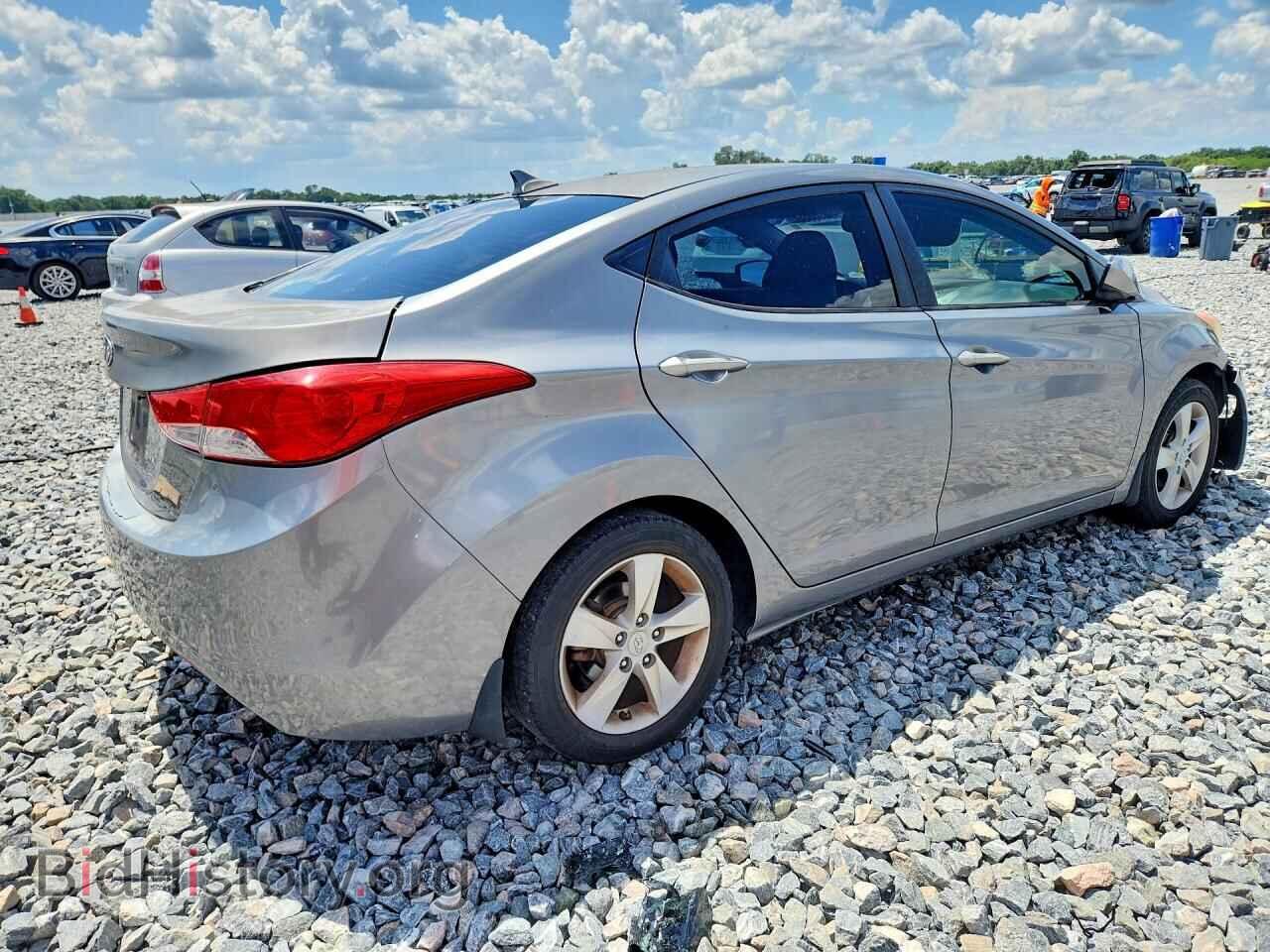 2012 HYUNDAI ELANTRA - VIN: KMHDH4AE3CU435423 - Фото 3
