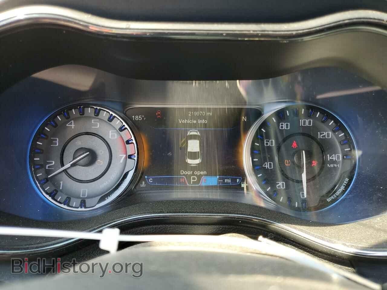 2016 CHRYSLER 200 - VIN: 1C3CCCBB5GN175382 - Фото 9