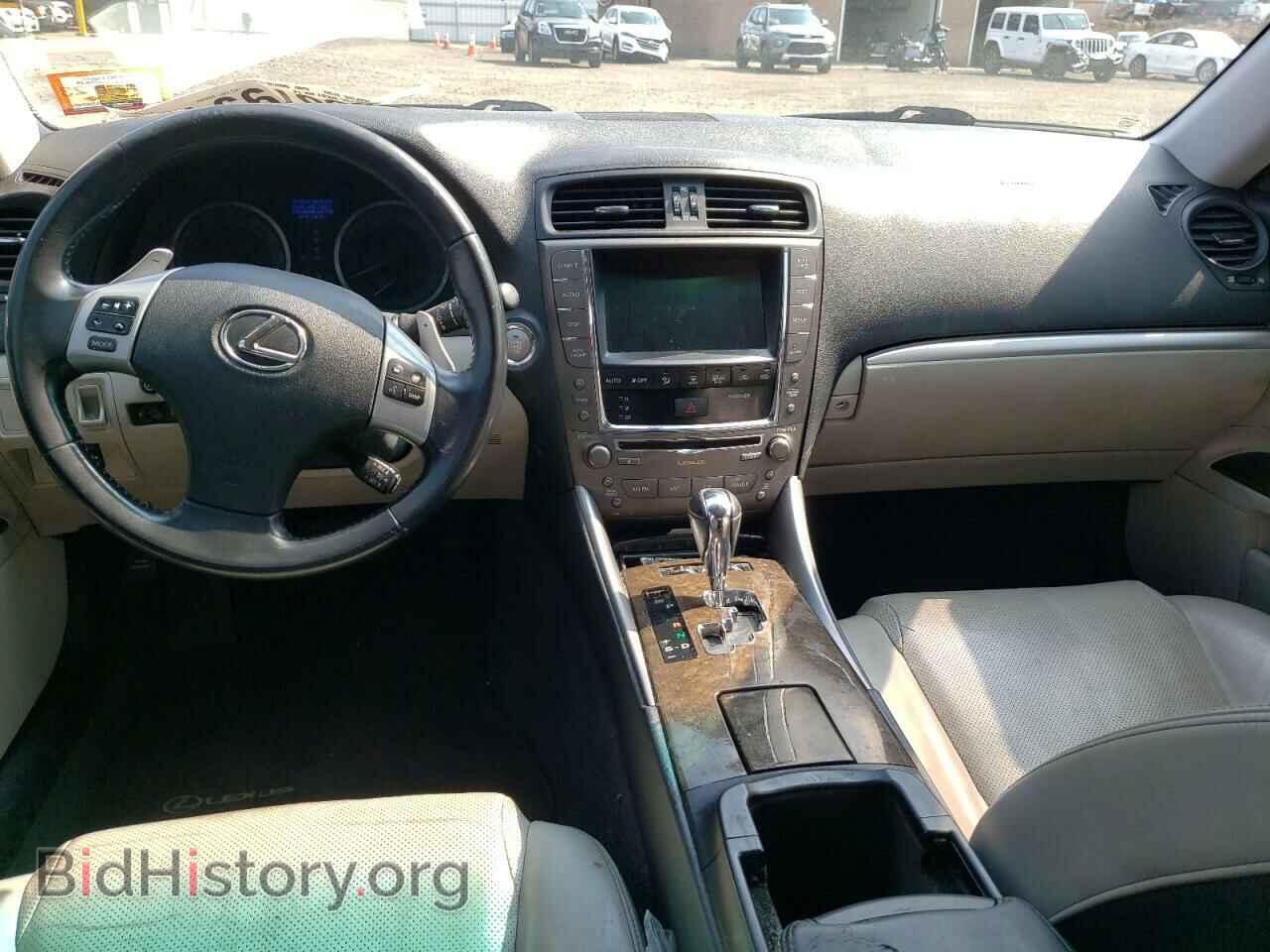 2011 LEXUS IS - VIN: JTHBF5C23B5155647 - Фото 8