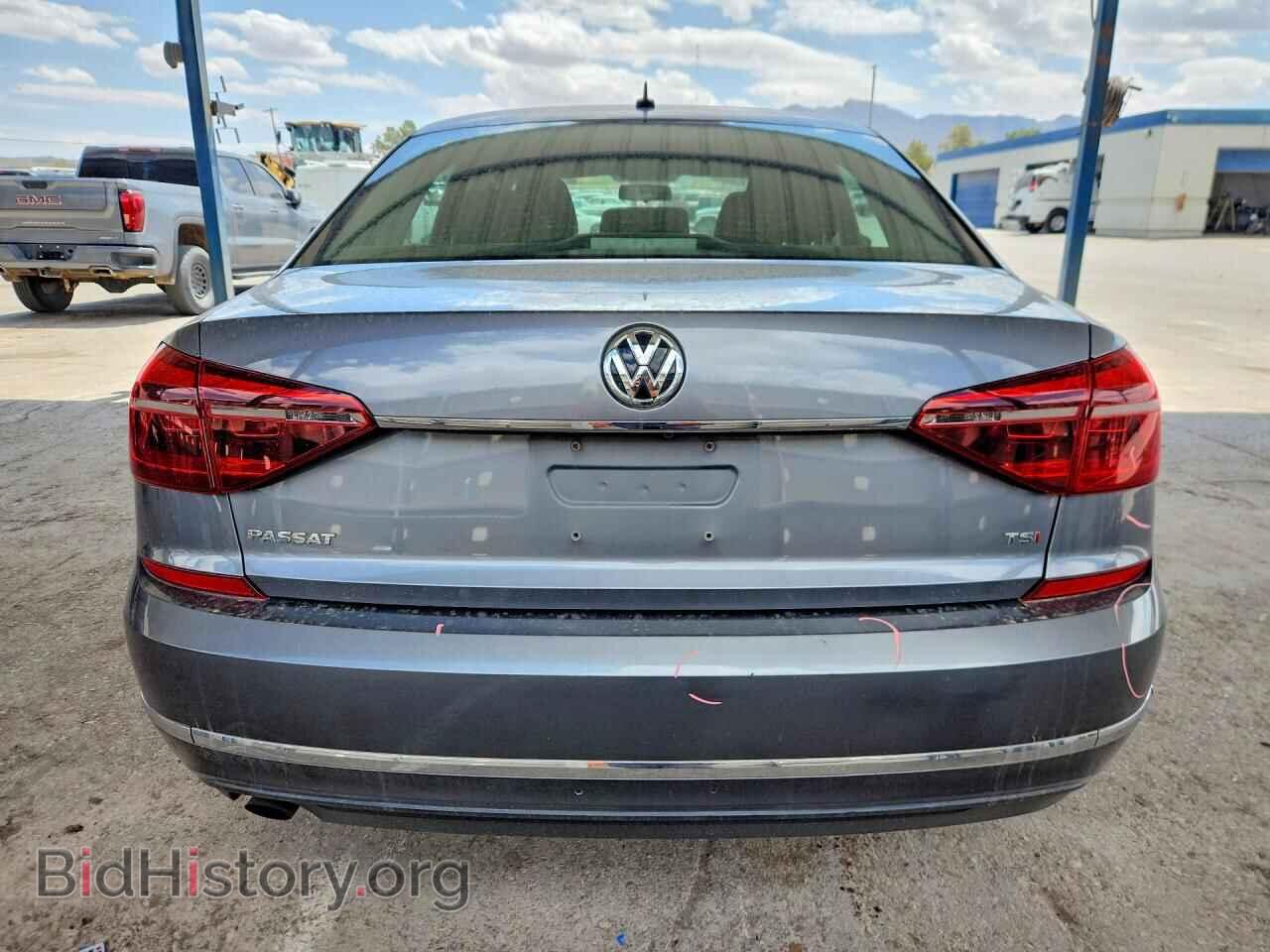 2017 VOLKSWAGEN PASSAT - VIN: 1VWAT7A39HC010854 - Фото 6